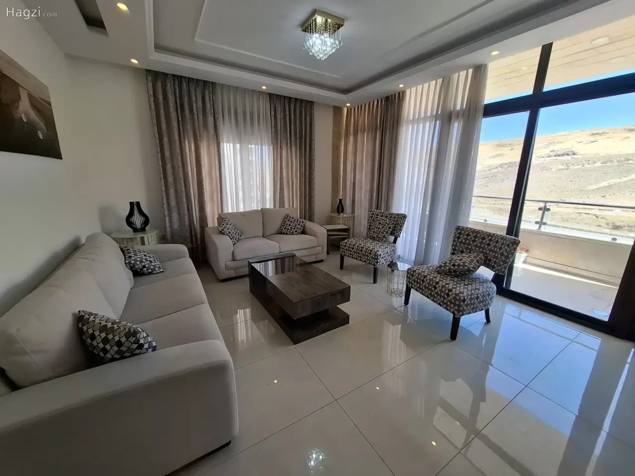 الصورة 4 من 12