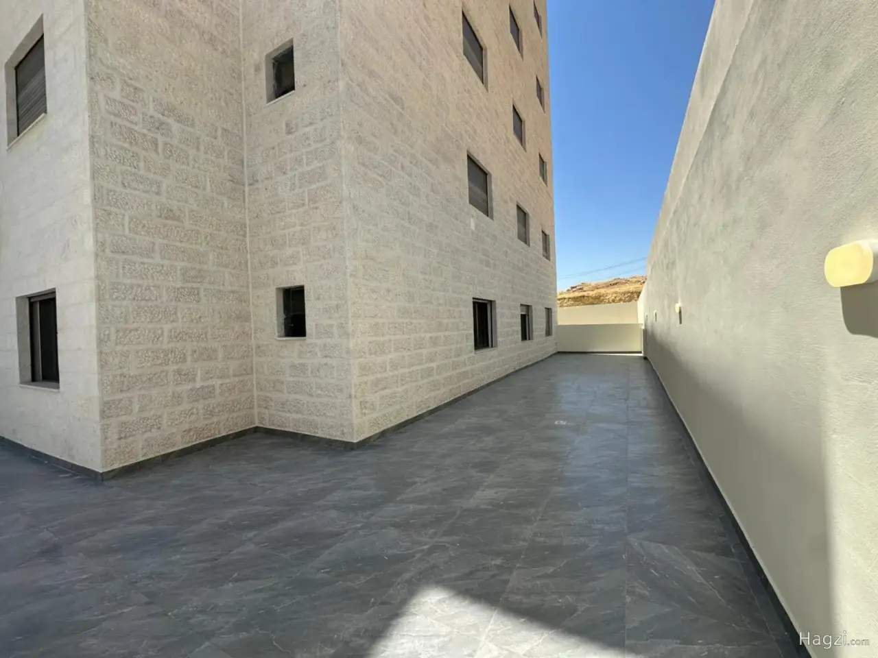 الصورة 5 من 12
