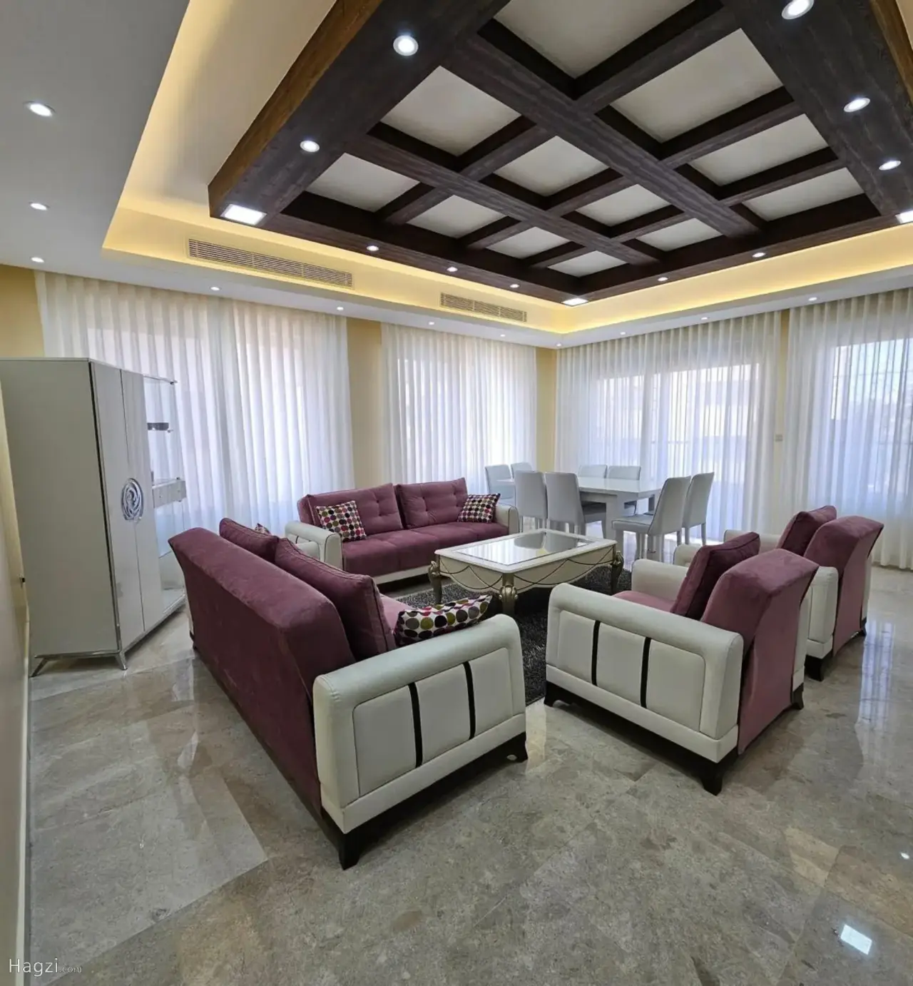 الصورة 3 من 12