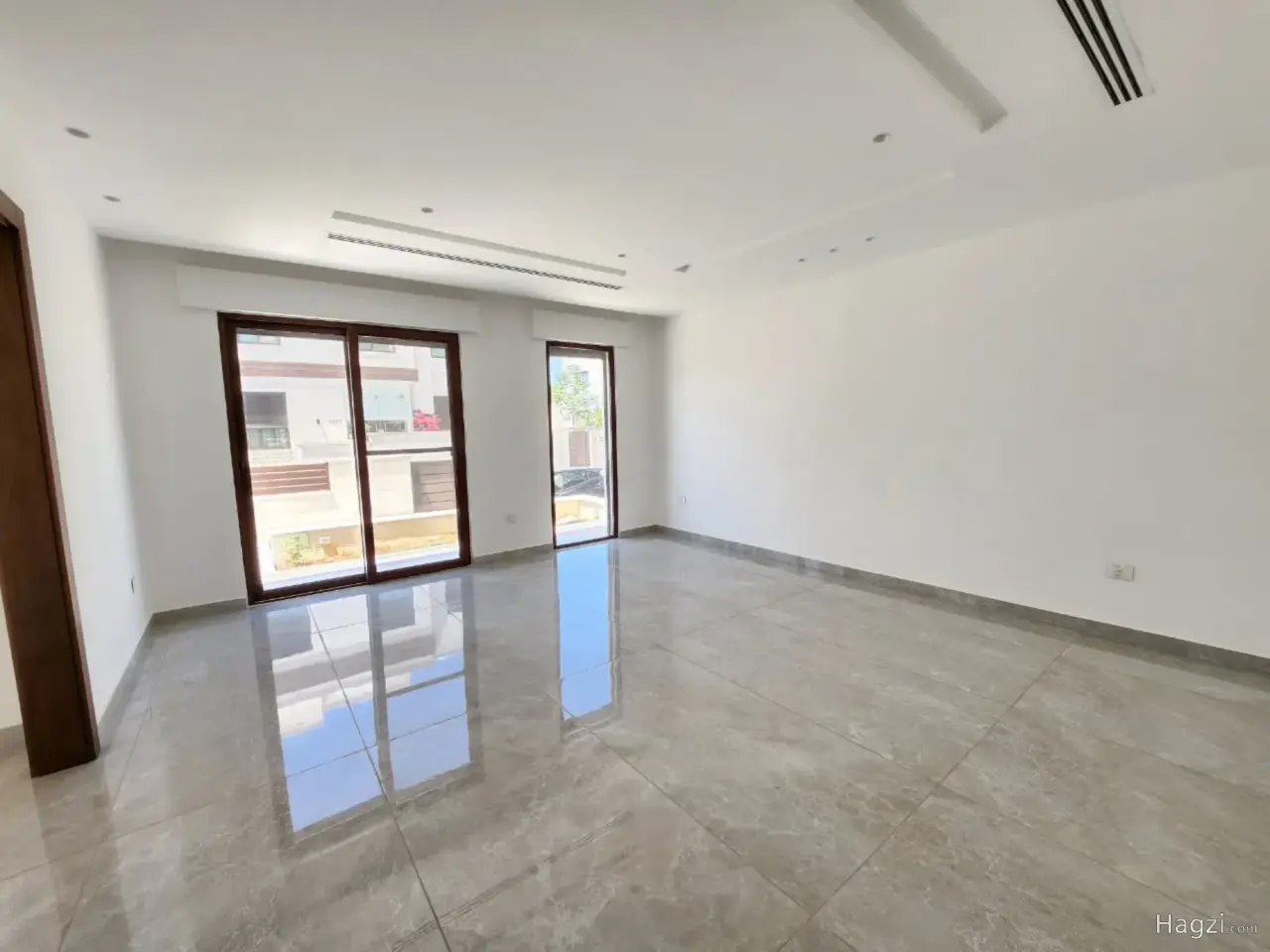 الصورة 5 من 12