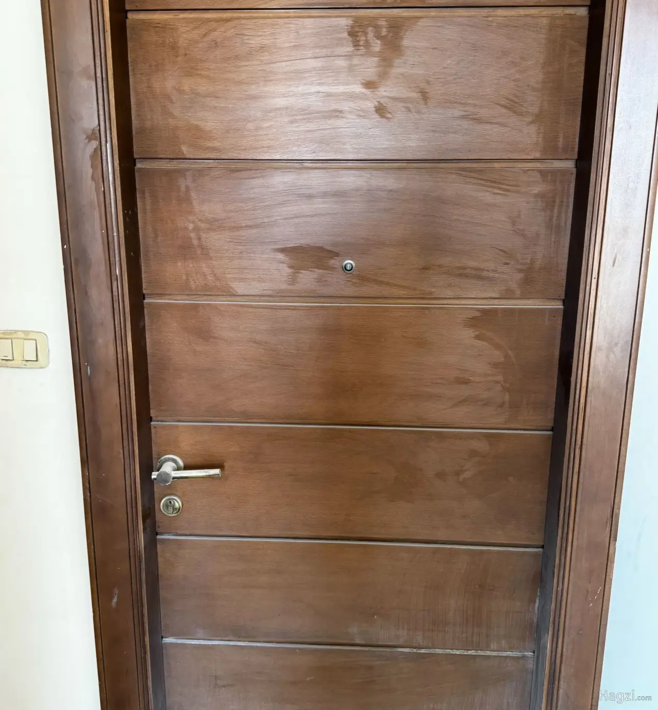 Residential Apartment in the Prestigious Deir Ghbar Neighborhood #2892