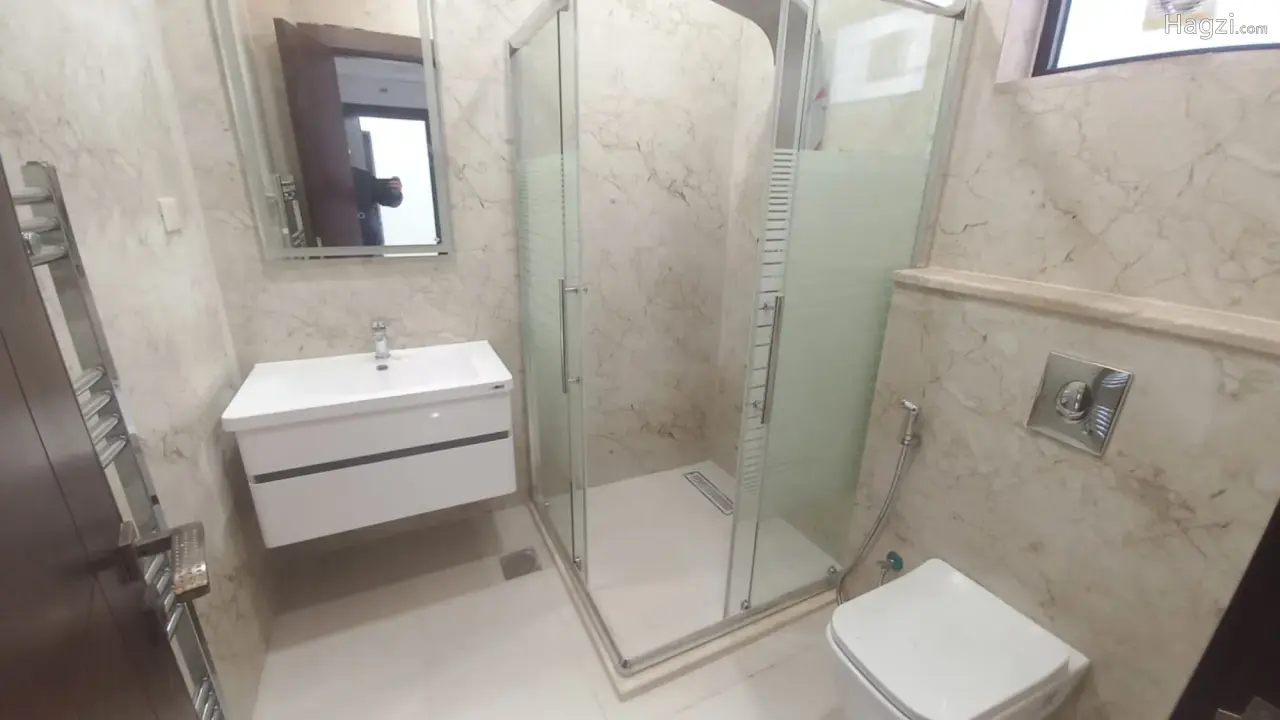 الصورة 5 من 9
