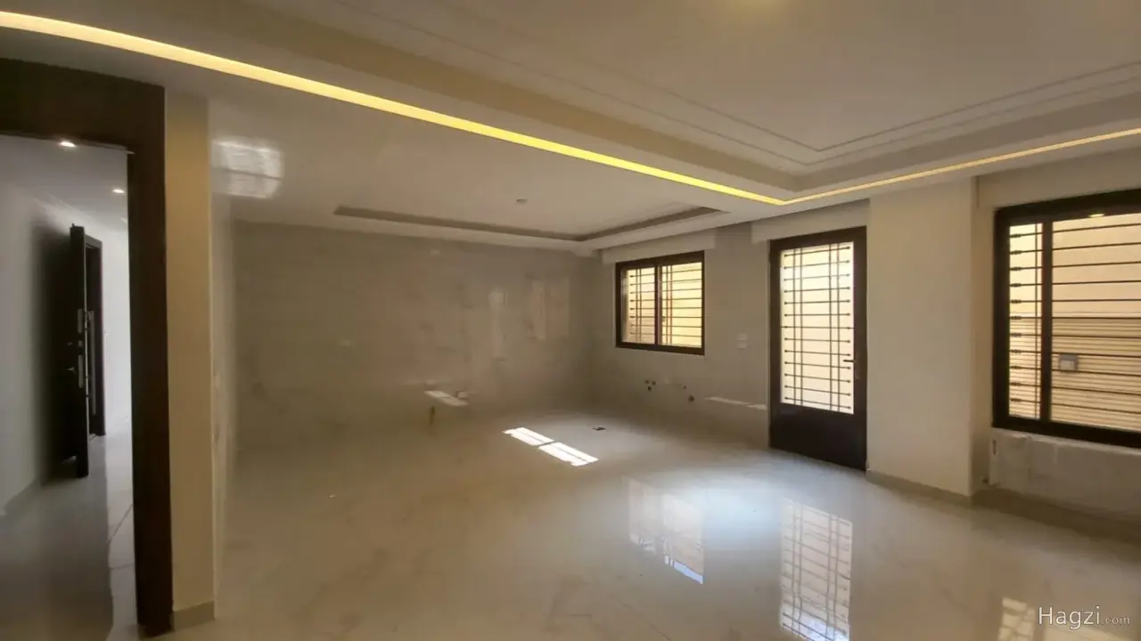 الصورة 11 من 12