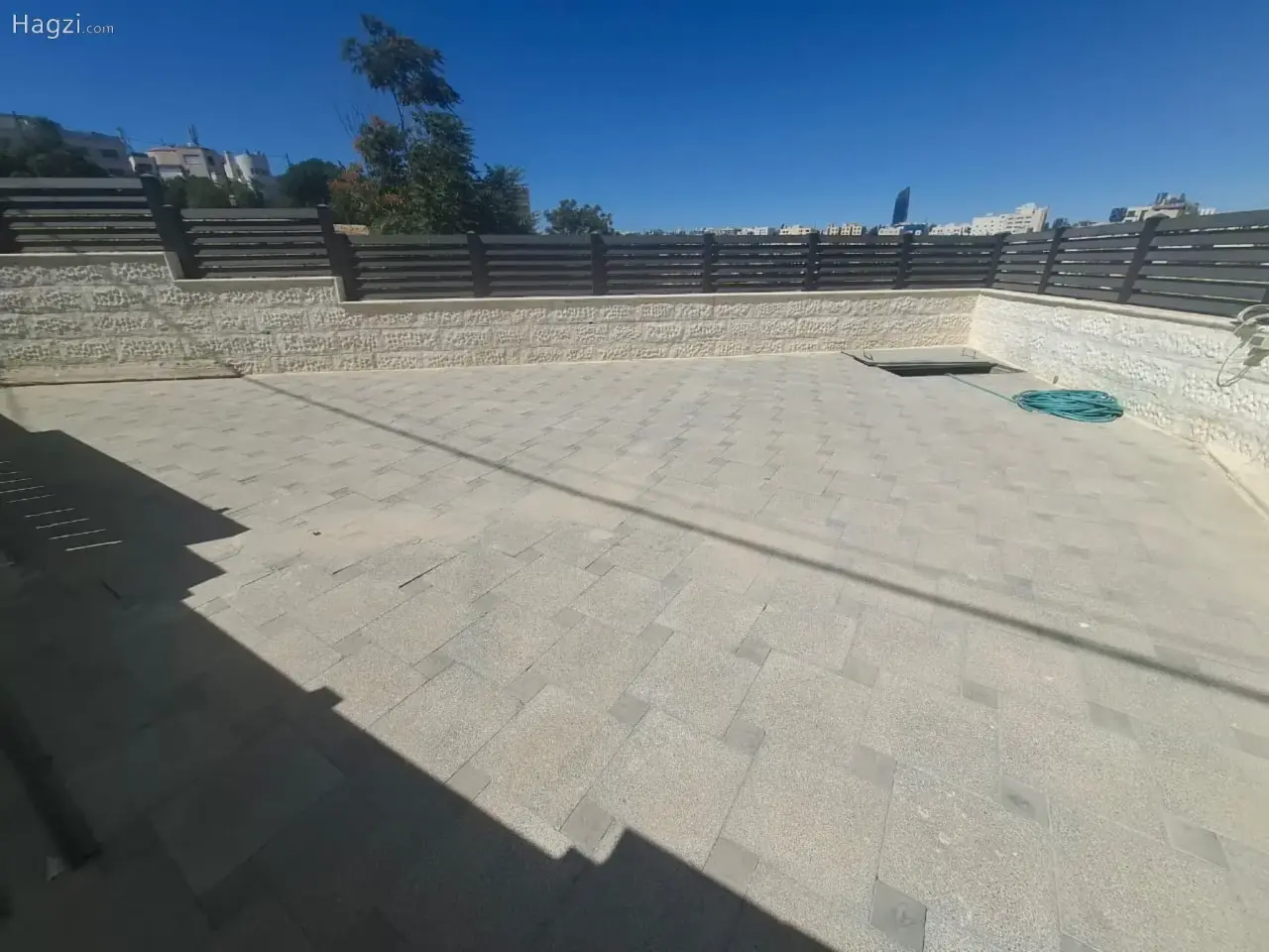 Photograph 2 of 8