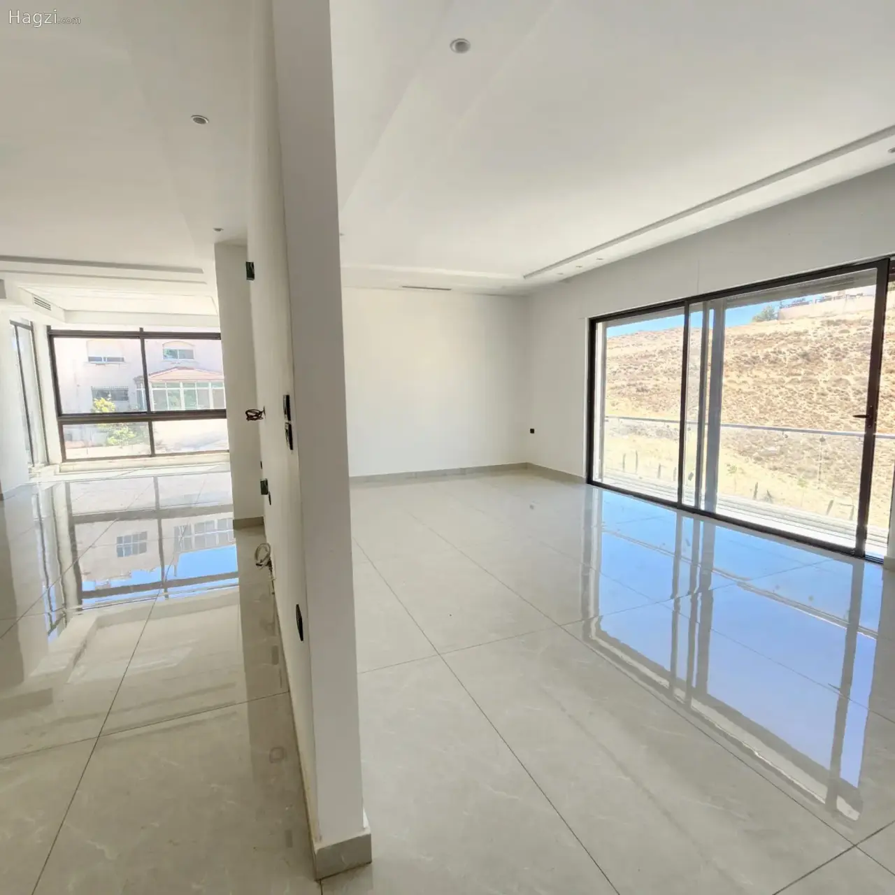 Unfurnished apartment for sale #2678