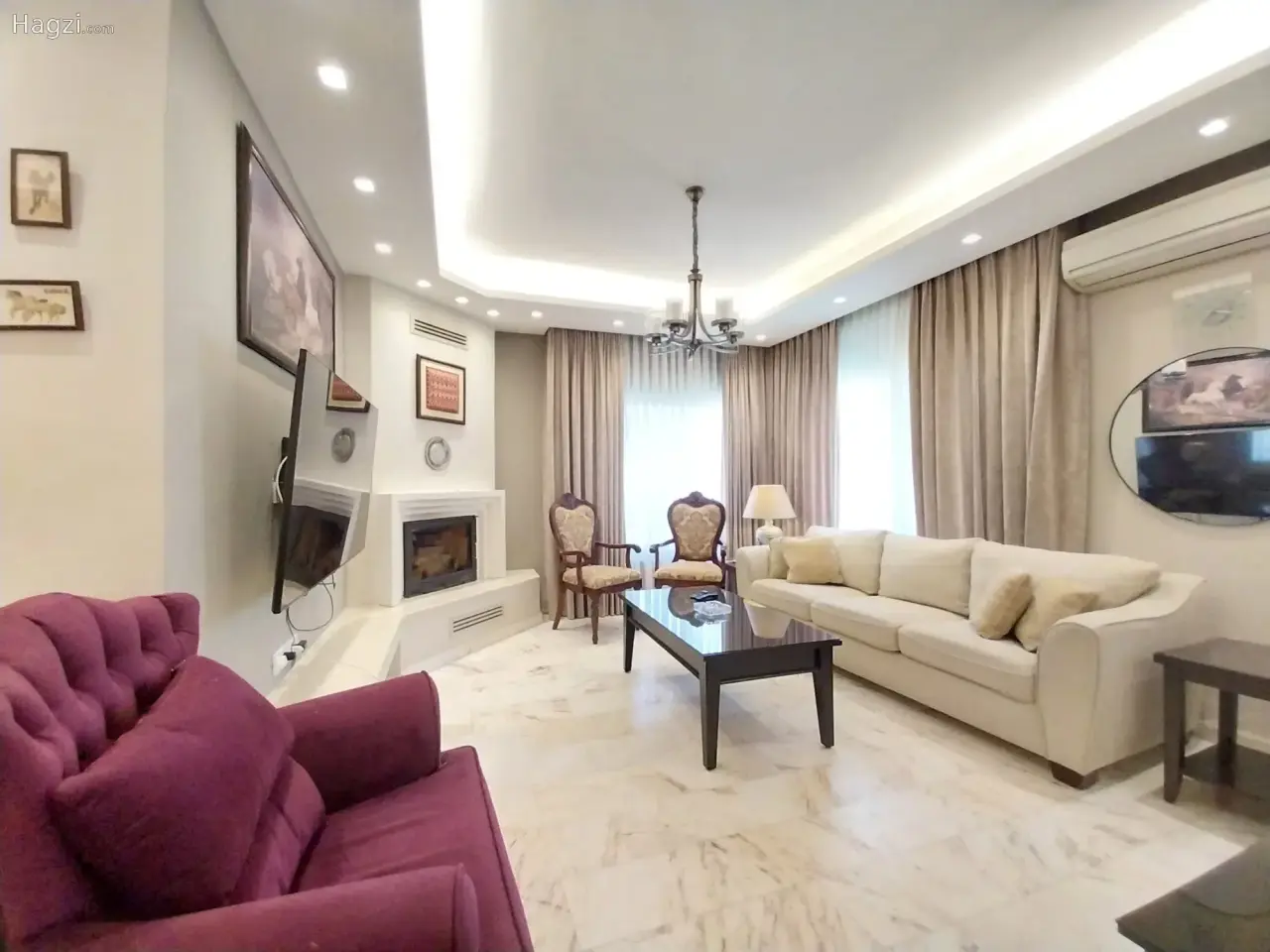 Photograph 3 of 12