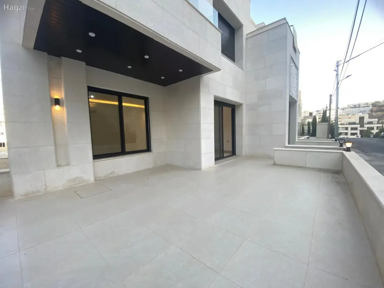 Unfurnished apartment for rent #2544
