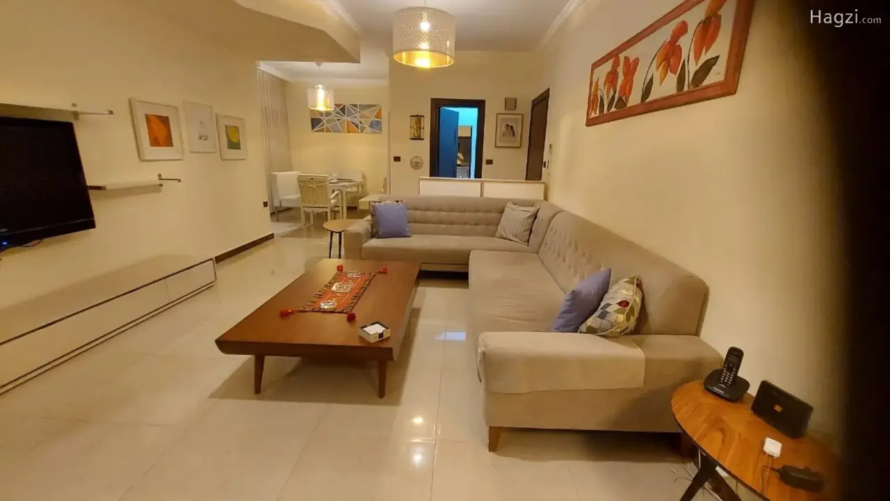 الصورة 10 من 12