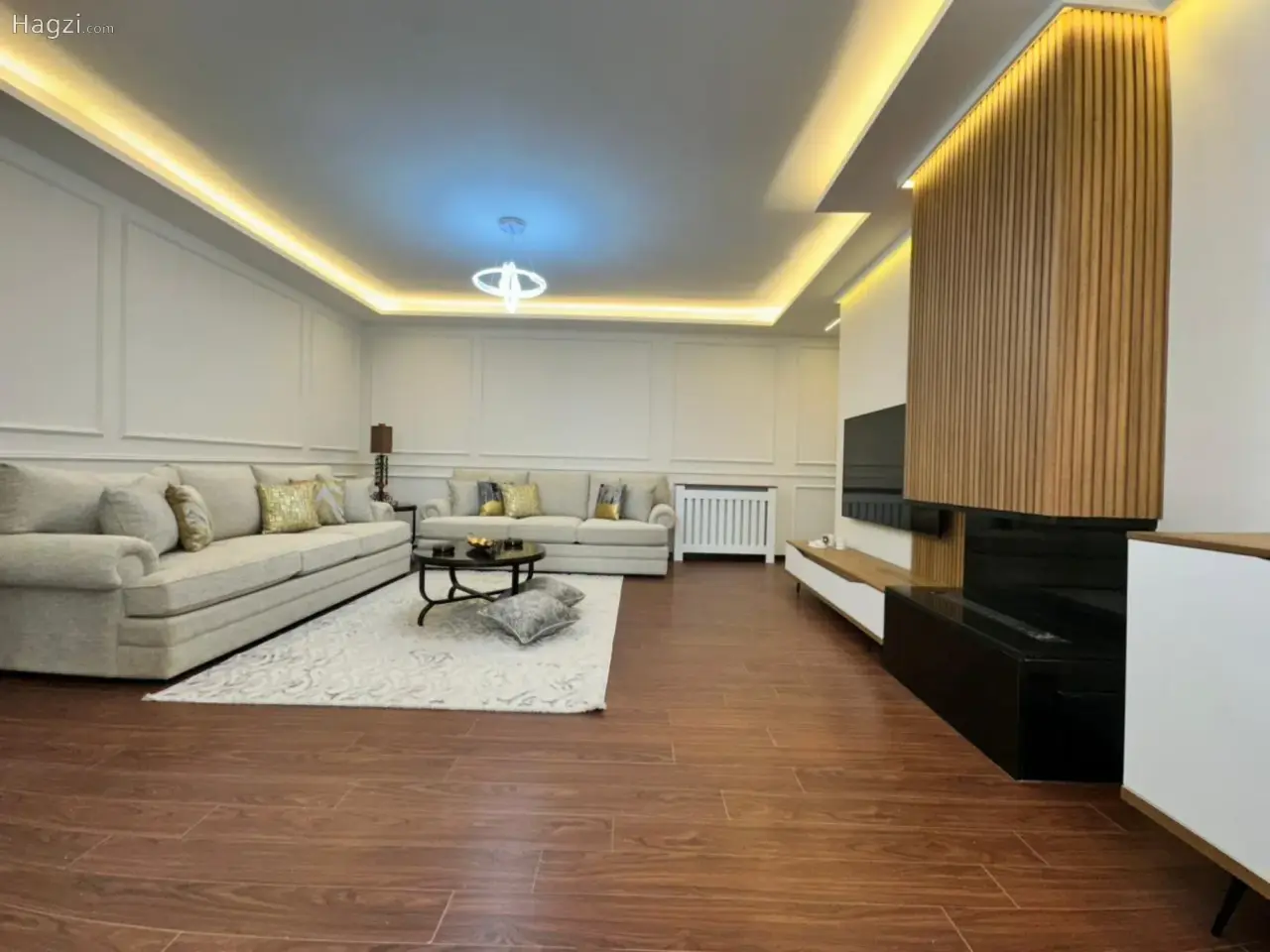 الصورة 12 من 12