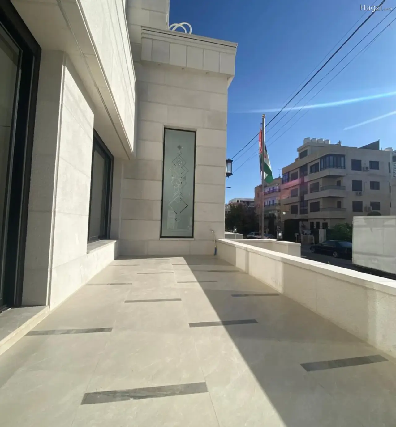 الصورة 4 من 12