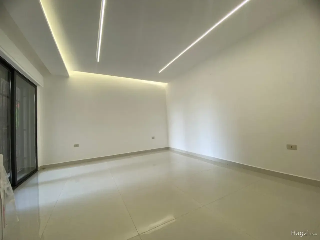 الصورة 7 من 12