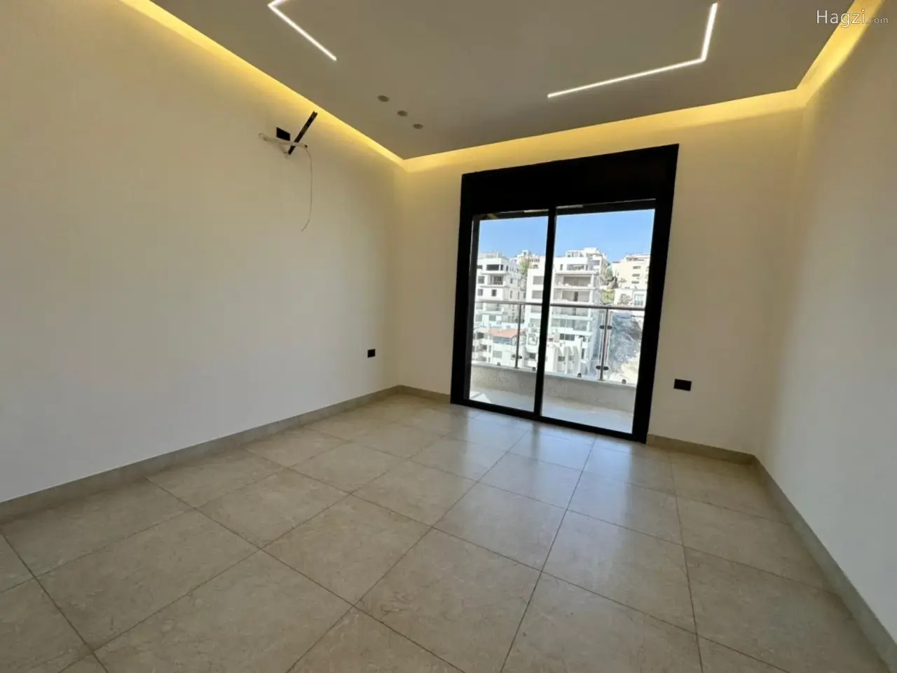 الصورة 2 من 11