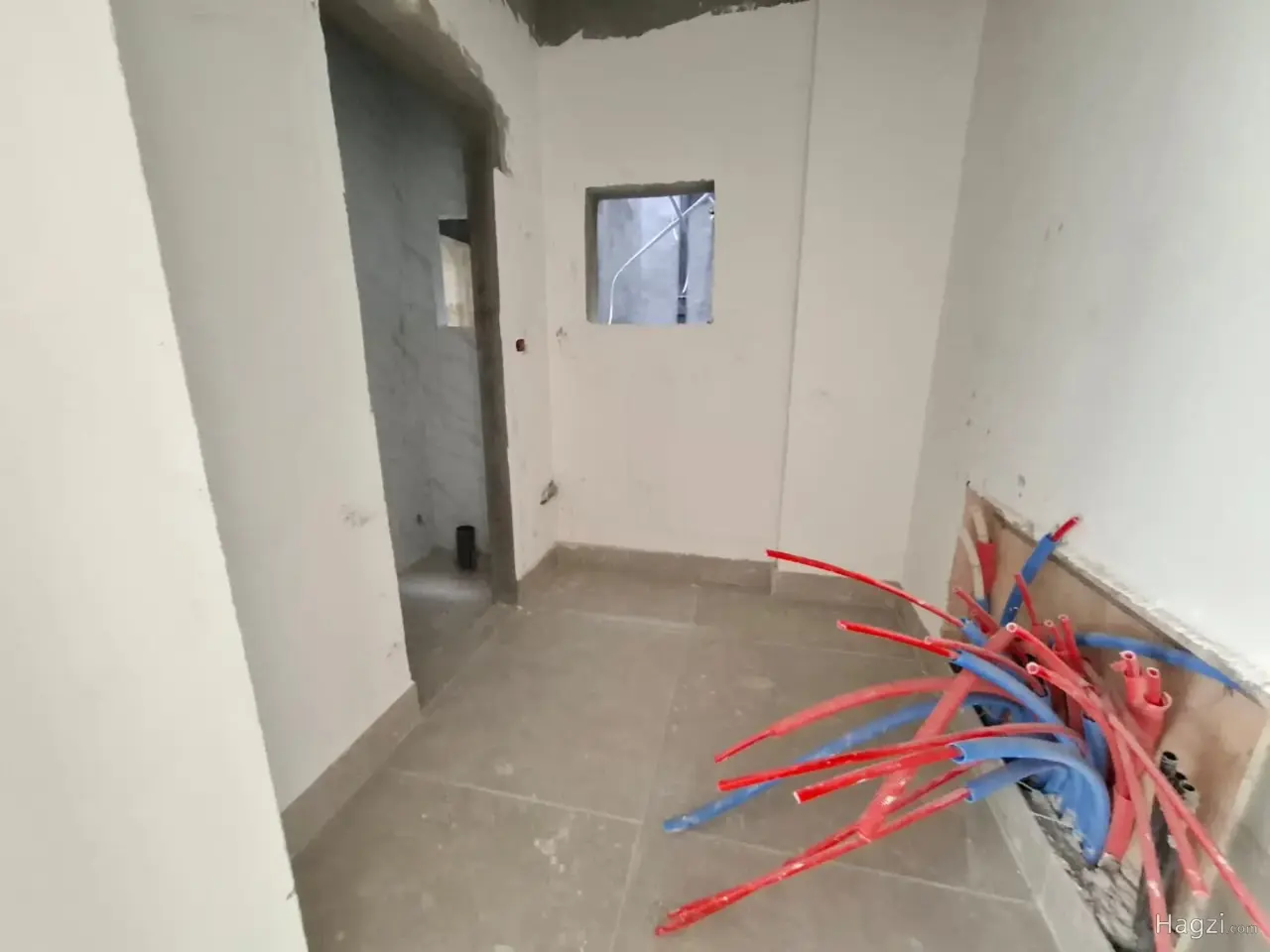 الصورة 4 من 11