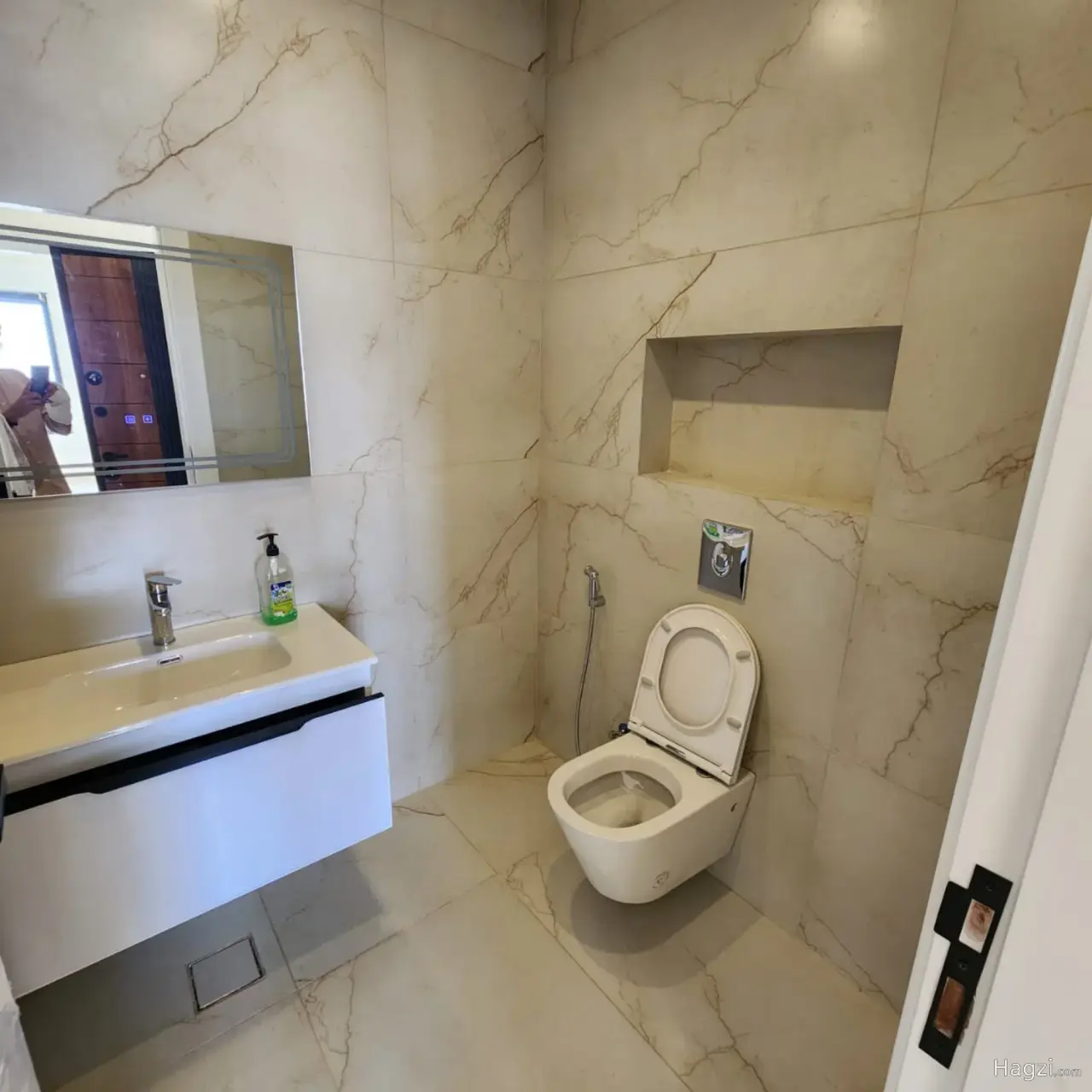 Unfurnished apartment for sale #2262