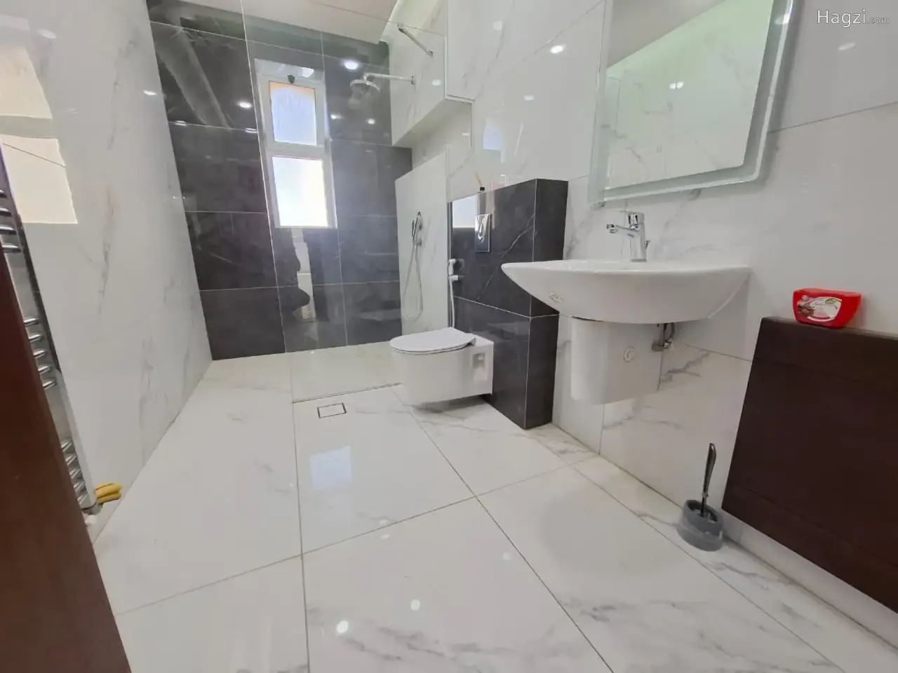 Unfurnished apartment to Rent #2236