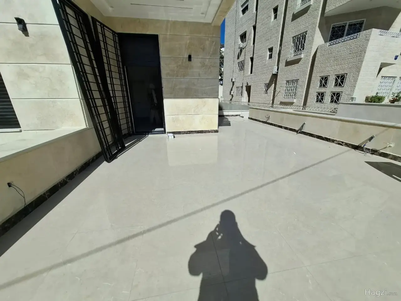 الصورة 3 من 5