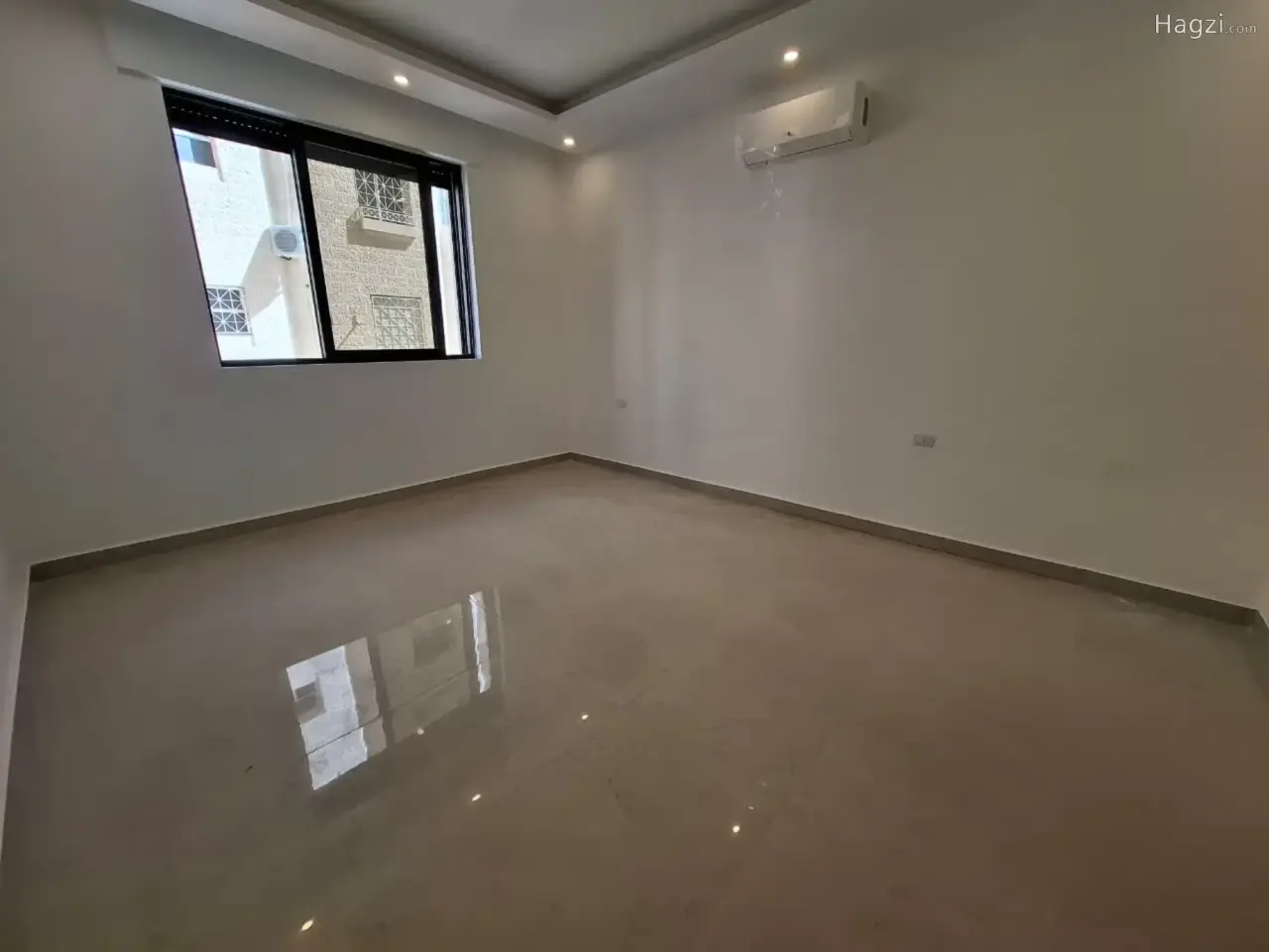 Unfurnished apartment to Rent #2196