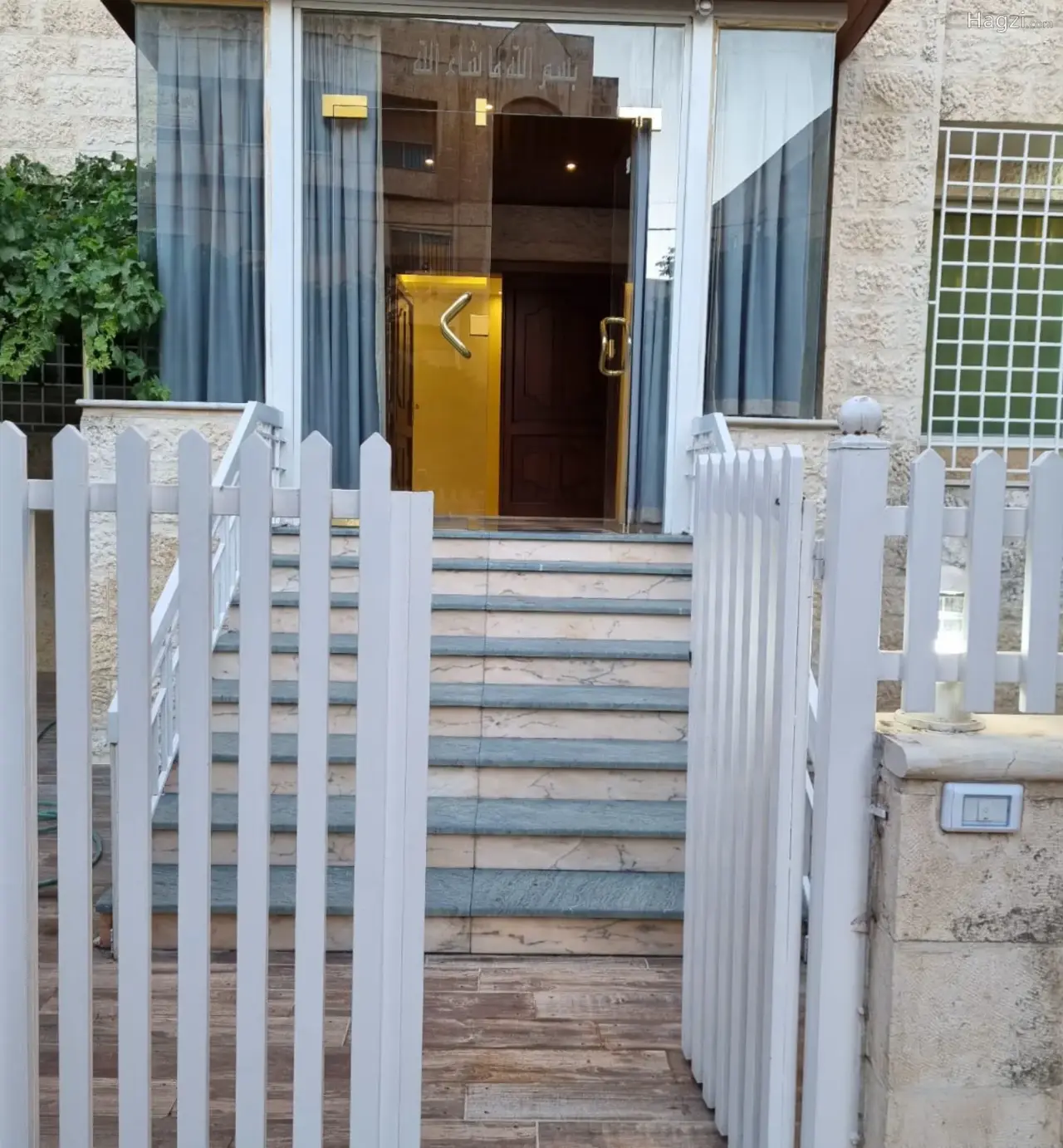 Apartment for rent in abdoun #2142