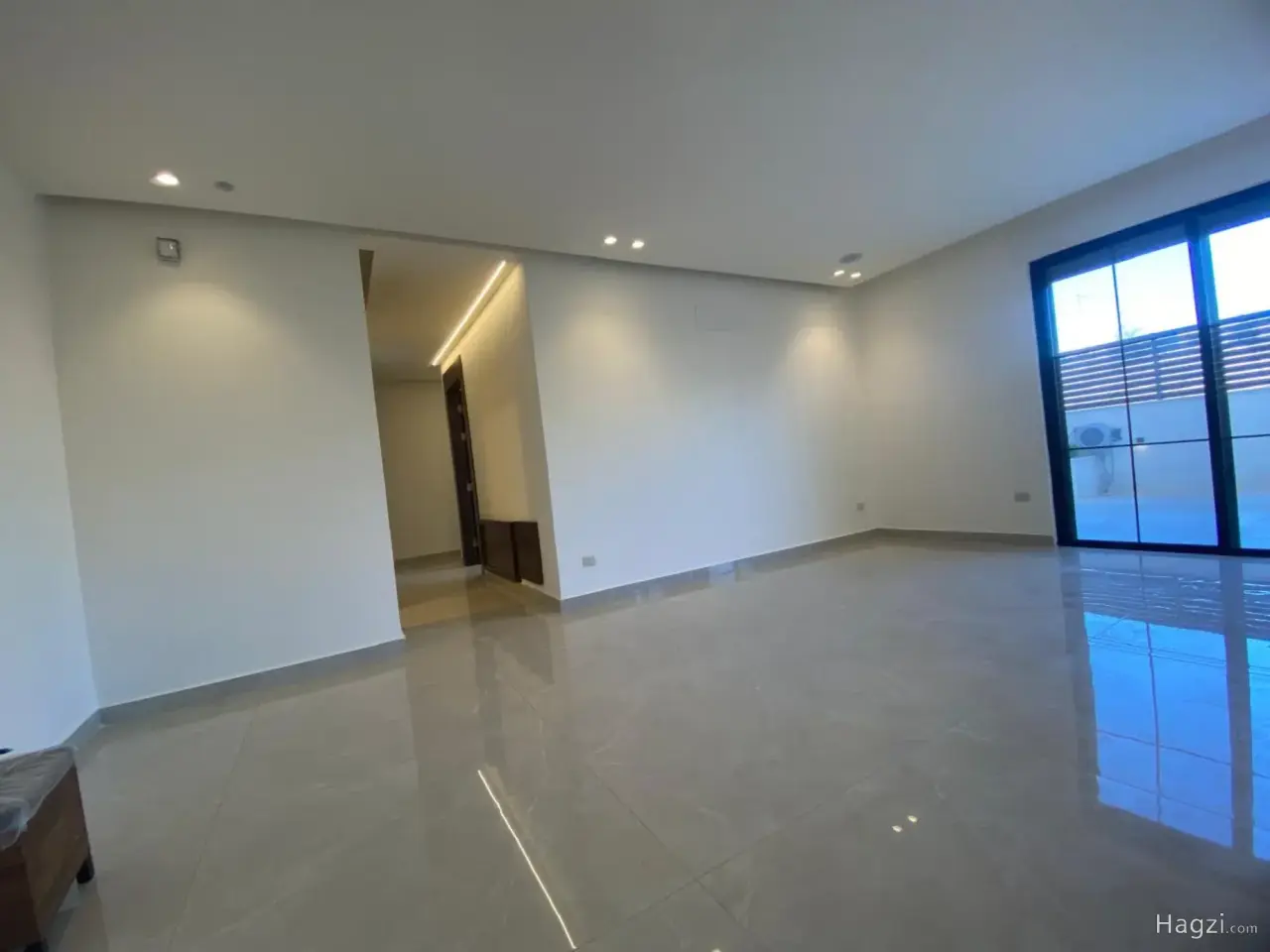 الصورة 8 من 12