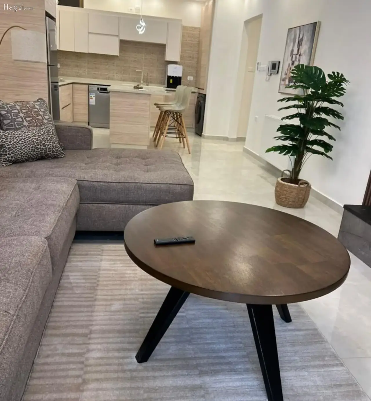 الصورة 10 من 12