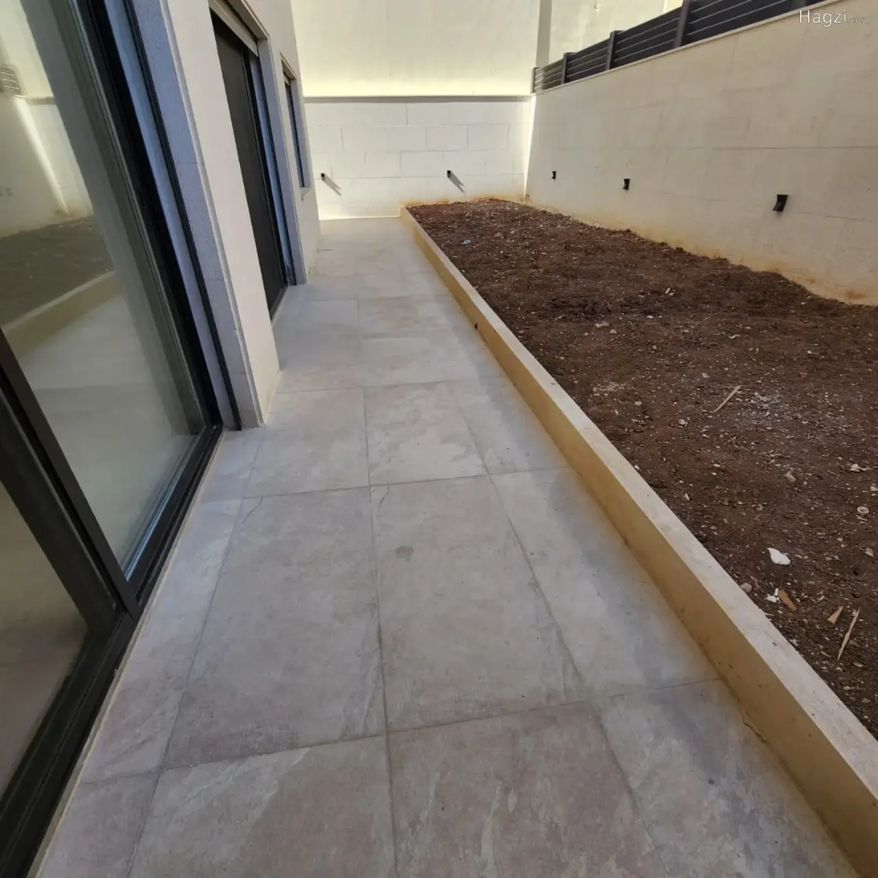 Unfurnished Apartment For Sale #1966