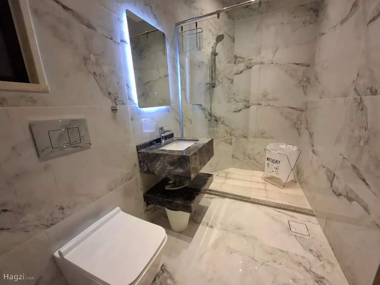 الصورة 2 من 11