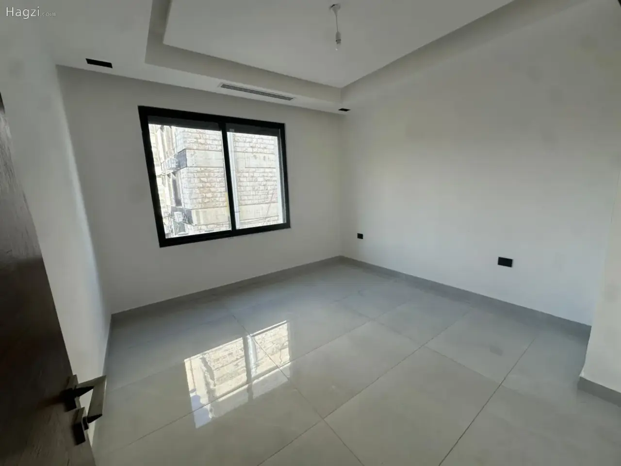 الصورة 5 من 12