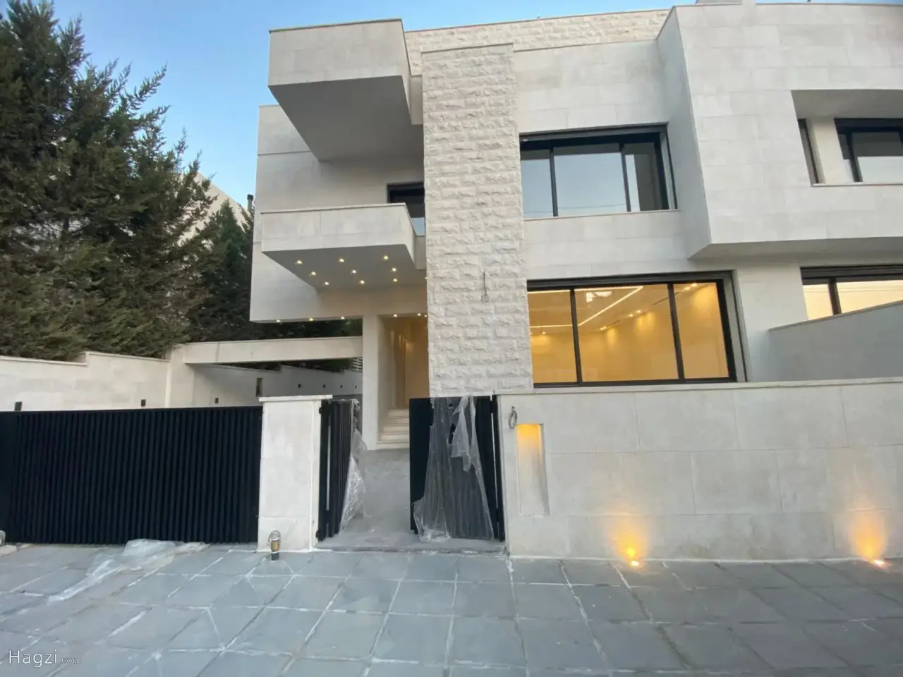 Luxury Attached Villa for Sale In Dabouq #1756