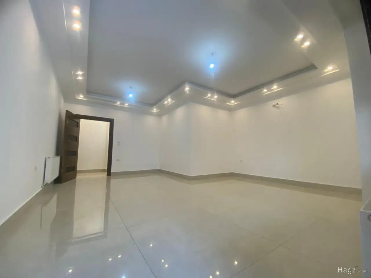 الصورة 3 من 12