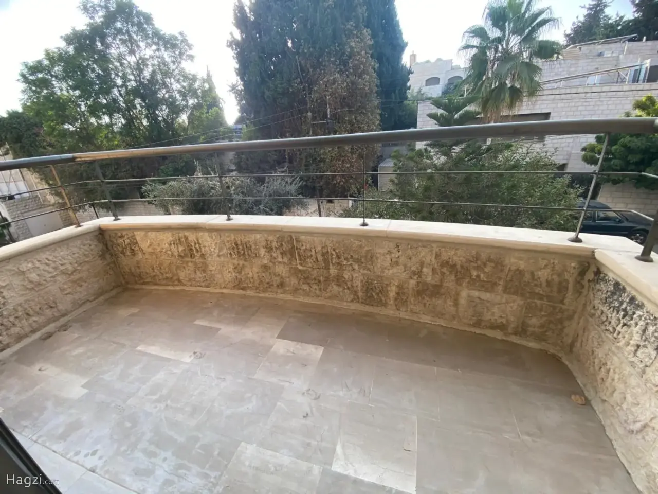 Photograph 2 of 12
