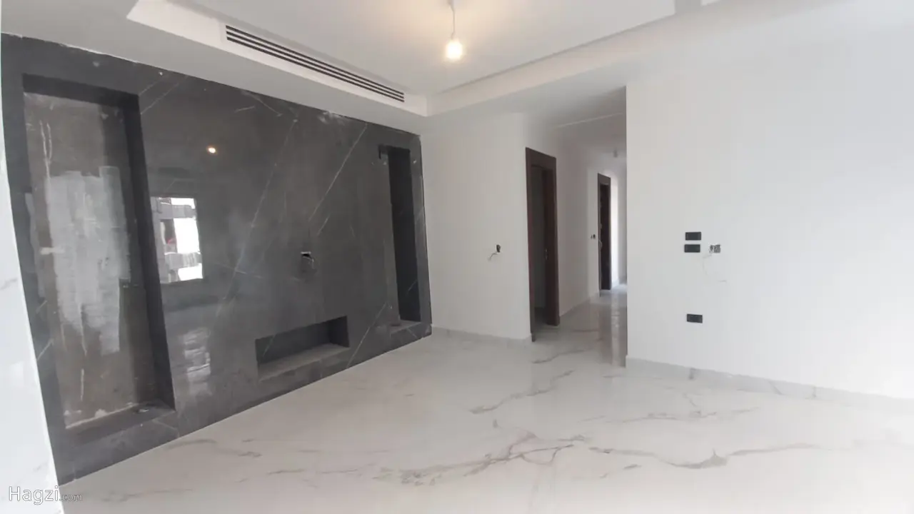 الصورة 6 من 12