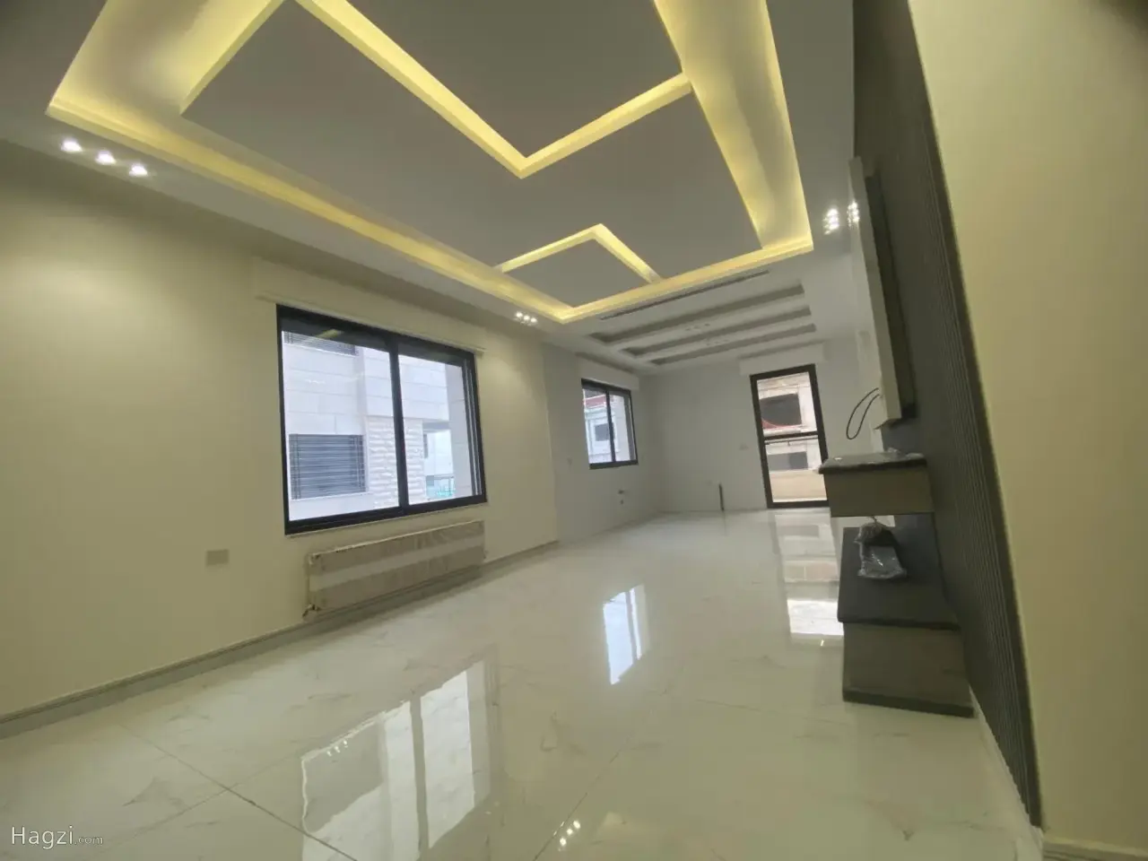الصورة 4 من 12