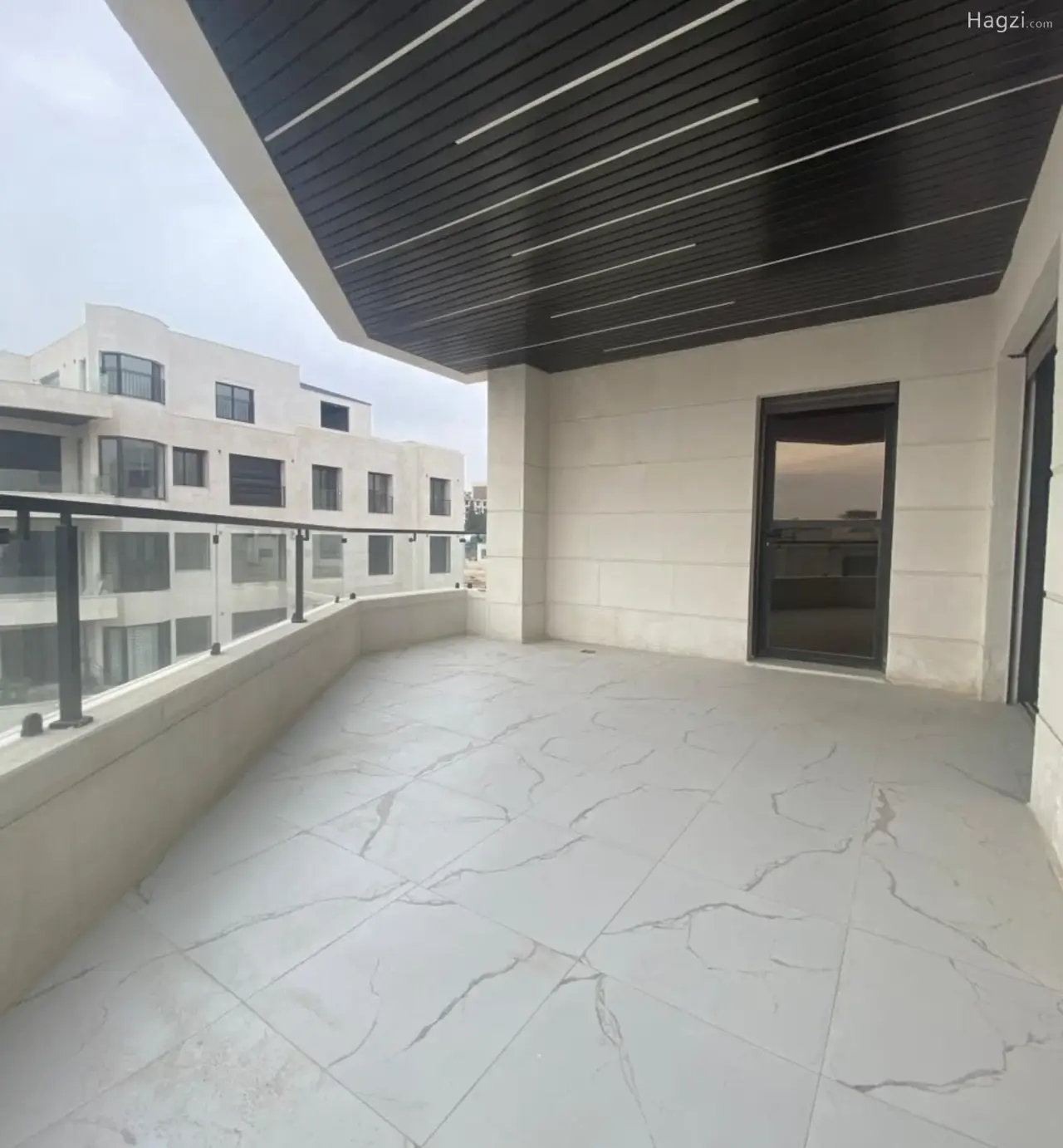 الصورة 7 من 12