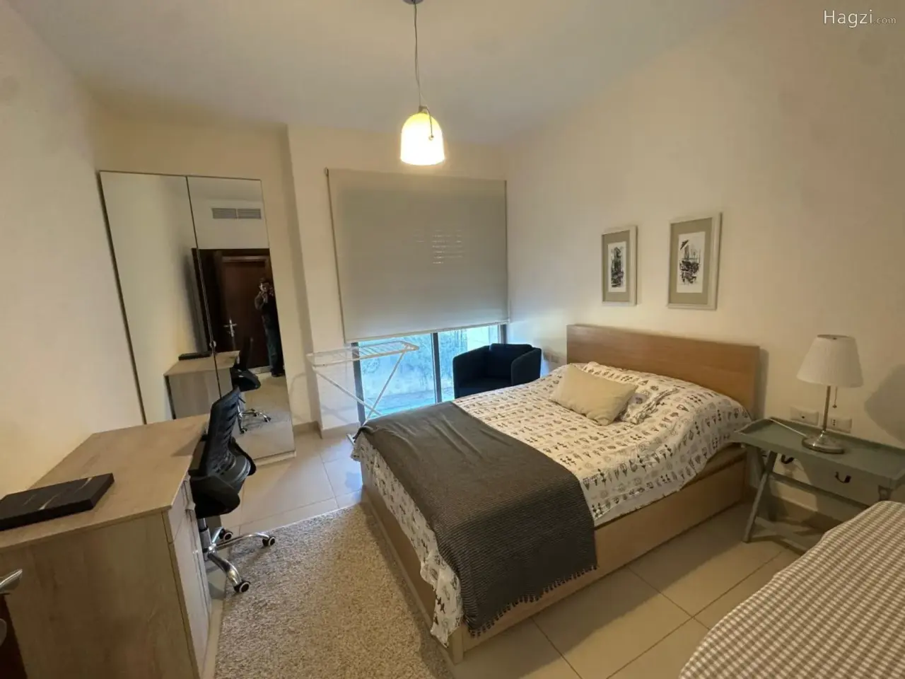 Photograph 4 of 8