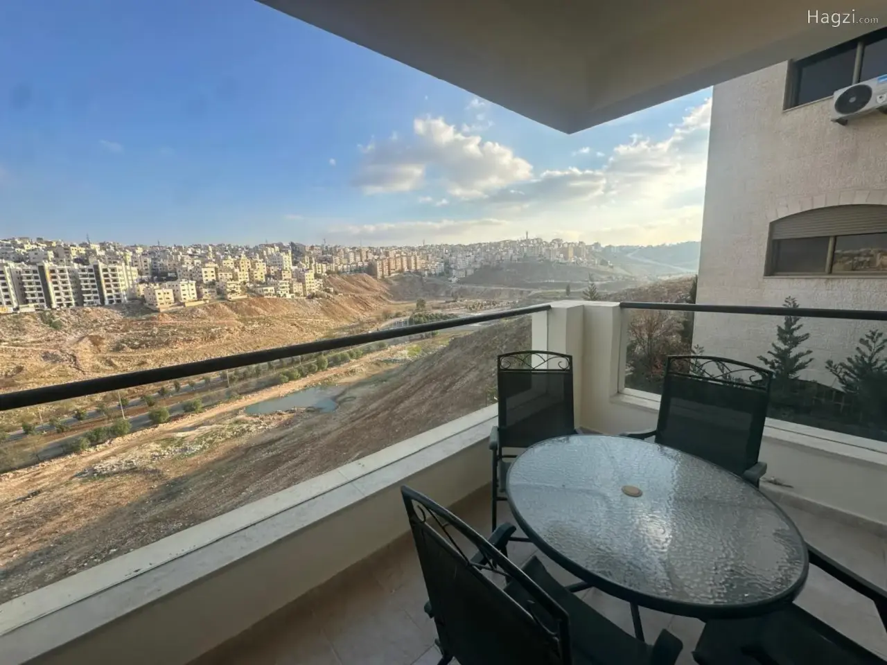 Furnished apartment for rent in Abdoun #1332