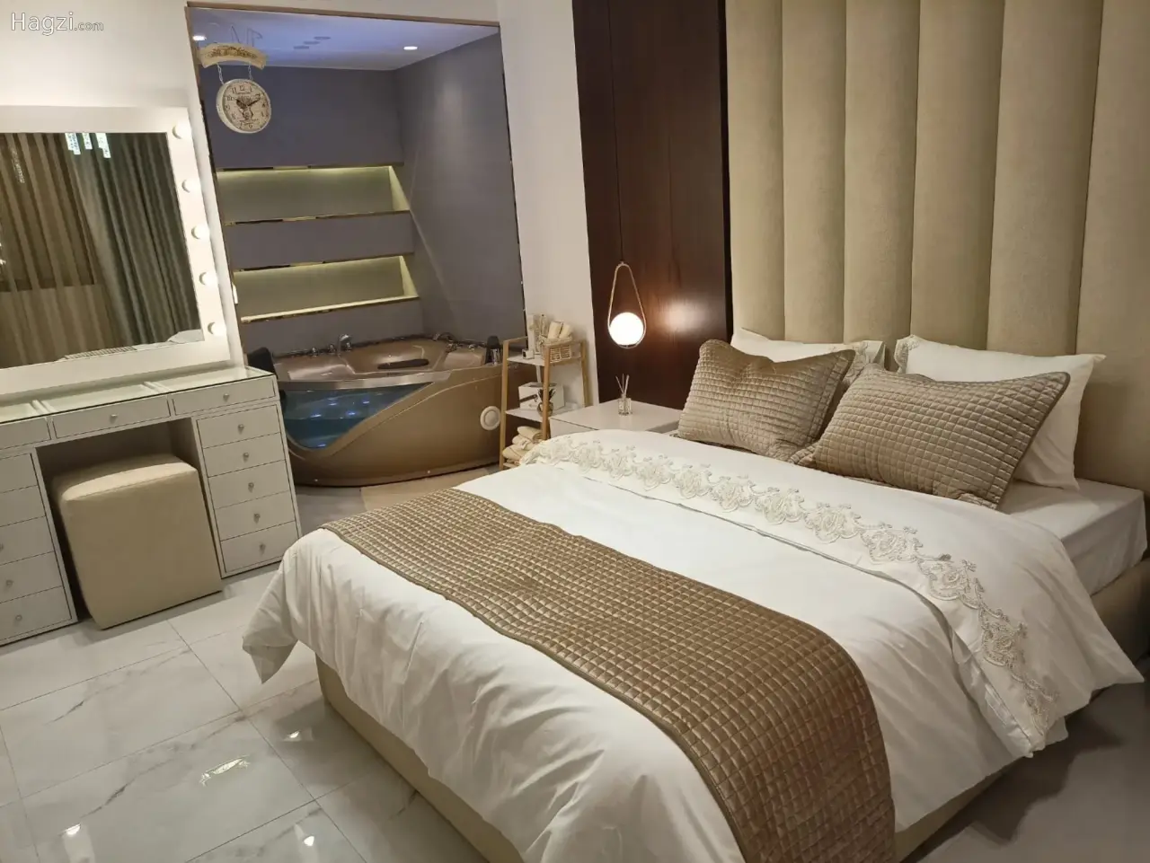 الصورة 9 من 12