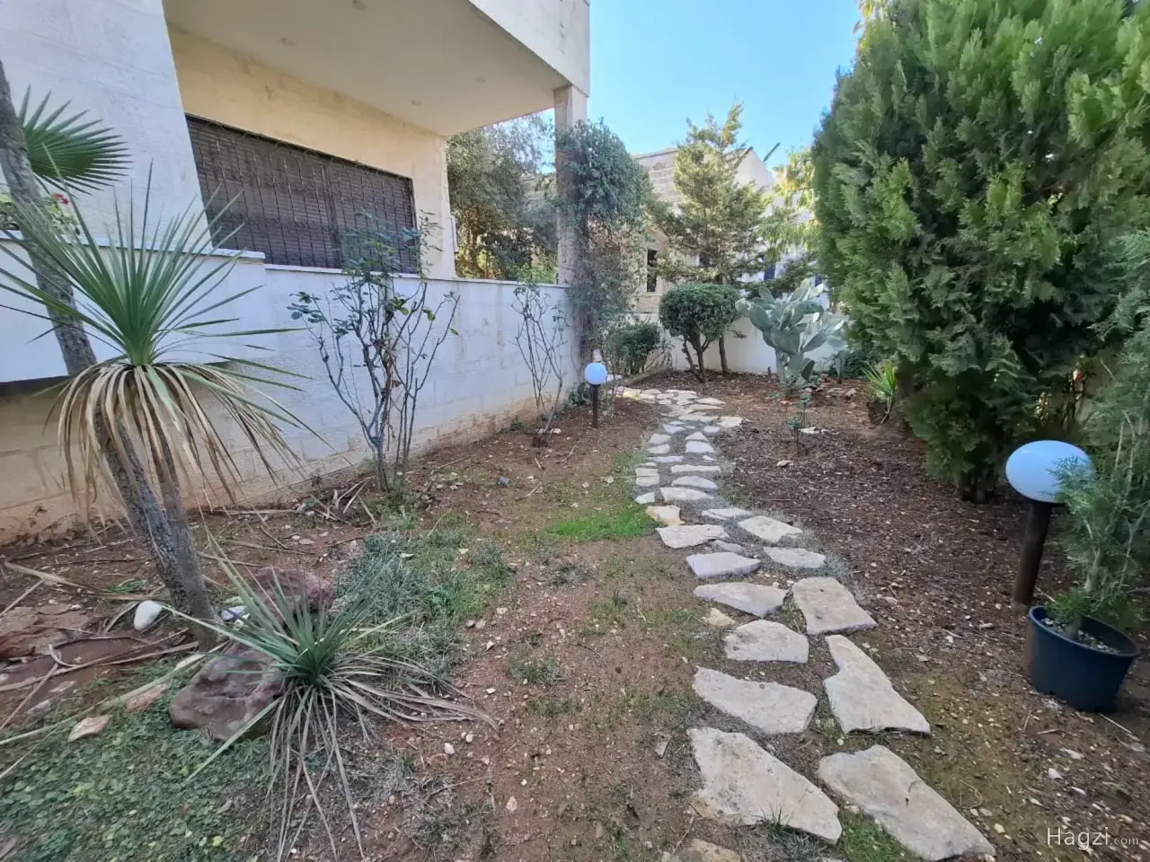 Semi-furnished Apartment to Rent #1150