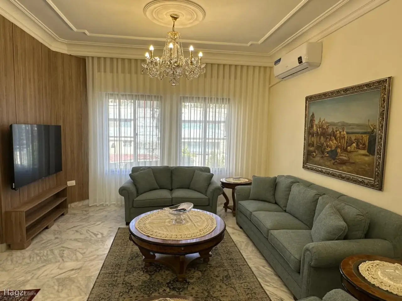 الصورة 2 من 12