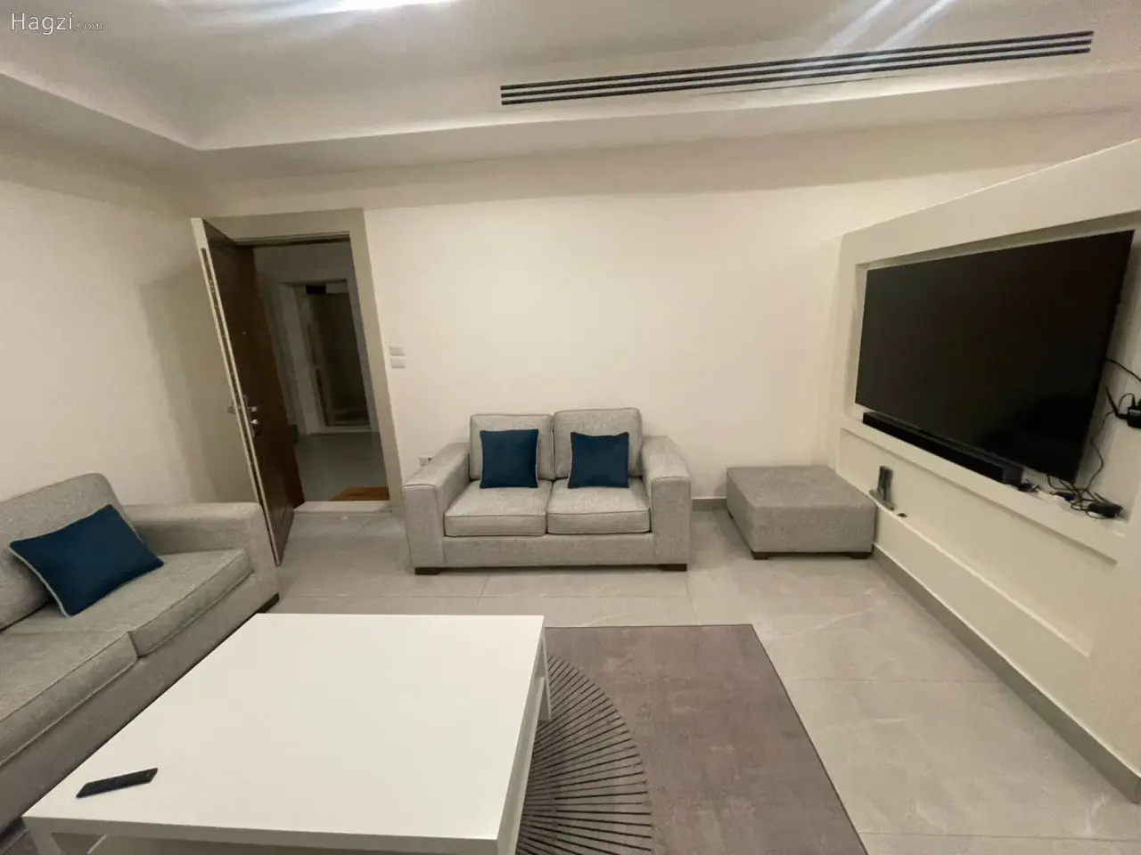 الصورة 6 من 12