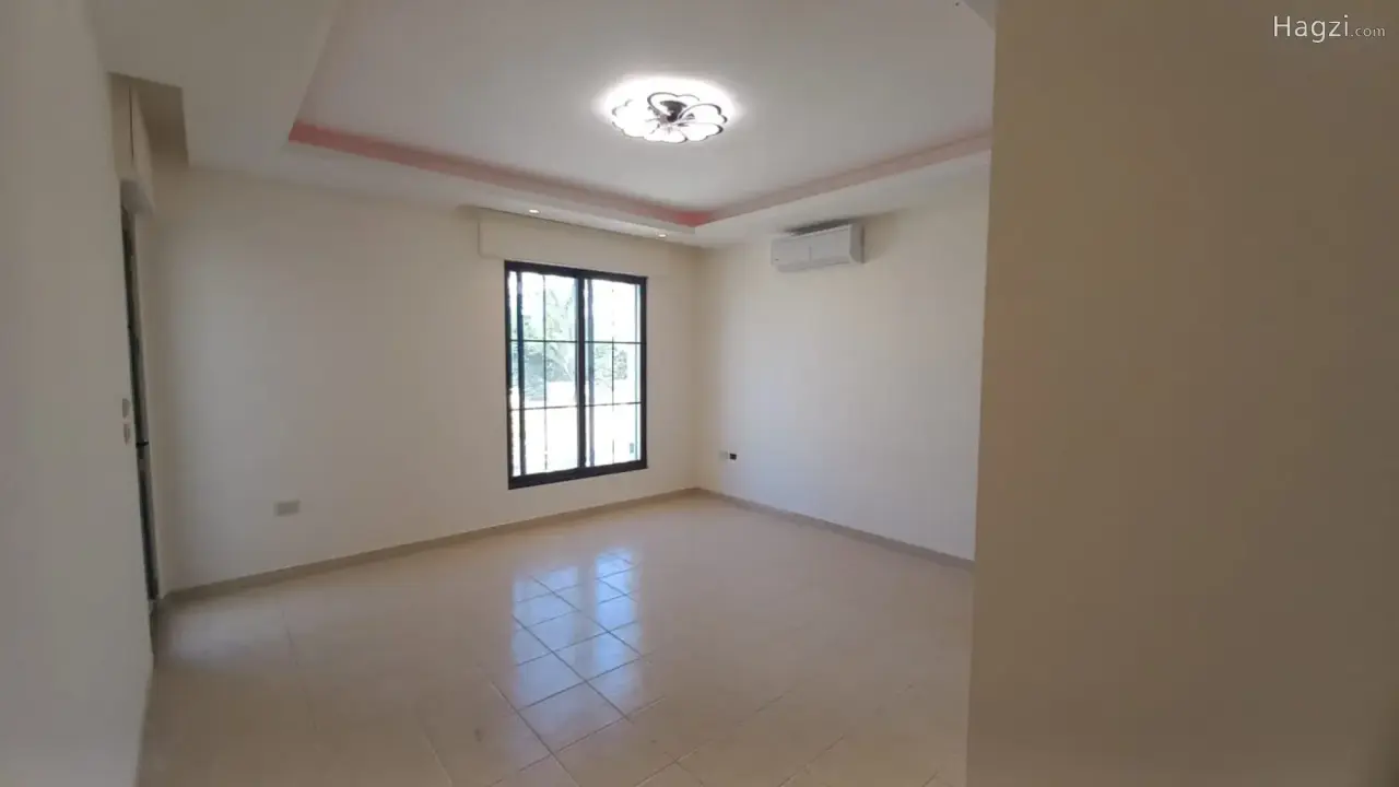 الصورة 9 من 12