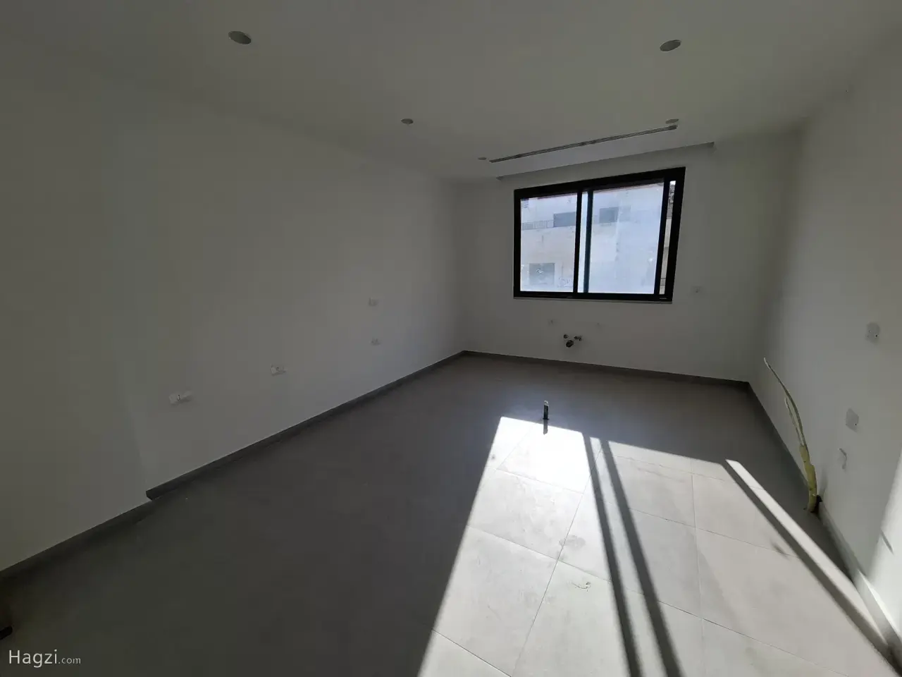 Unfurnished apartment to Rent #4366