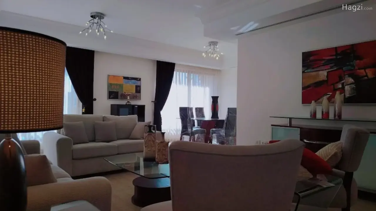الصورة 4 من 12