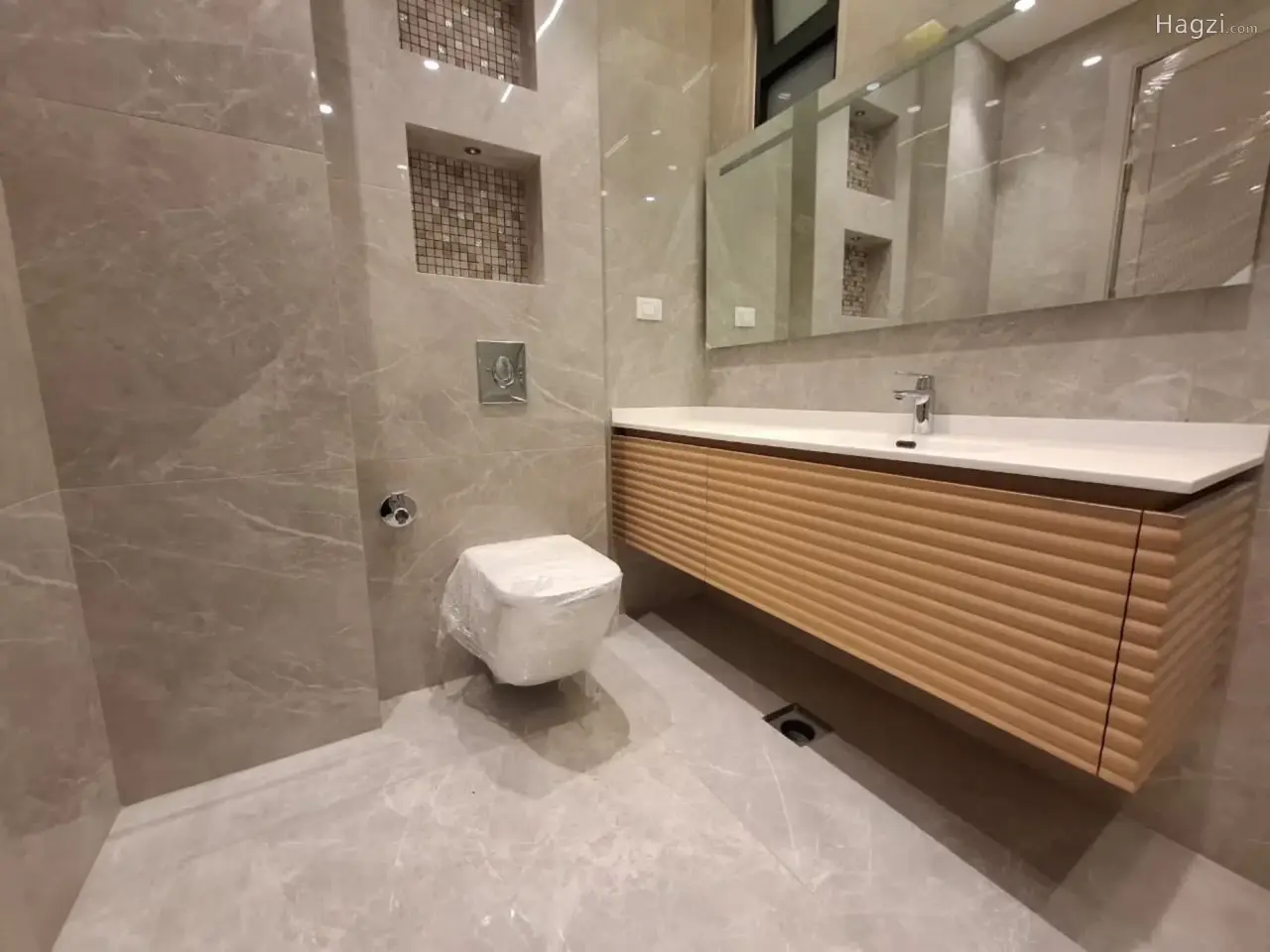 Unfurnished apartment to Rent #662
