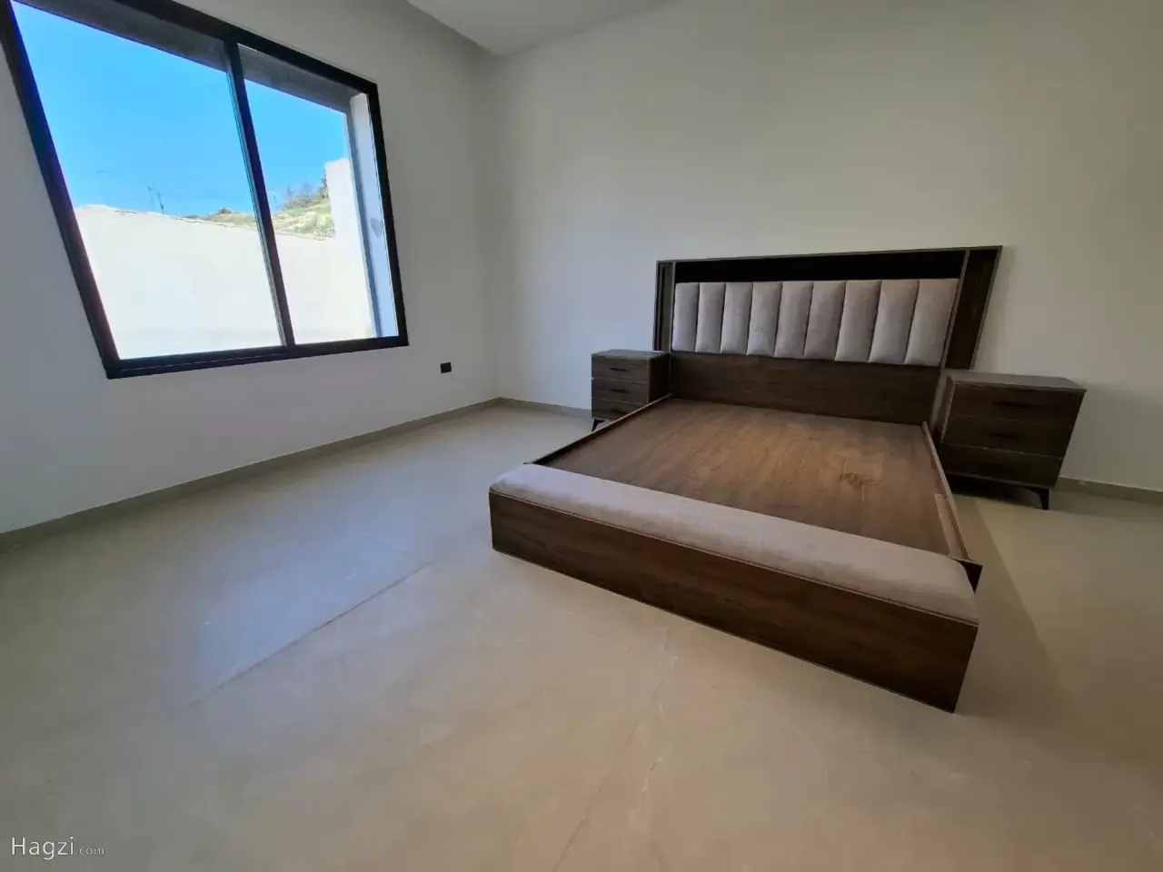 الصورة 11 من 12