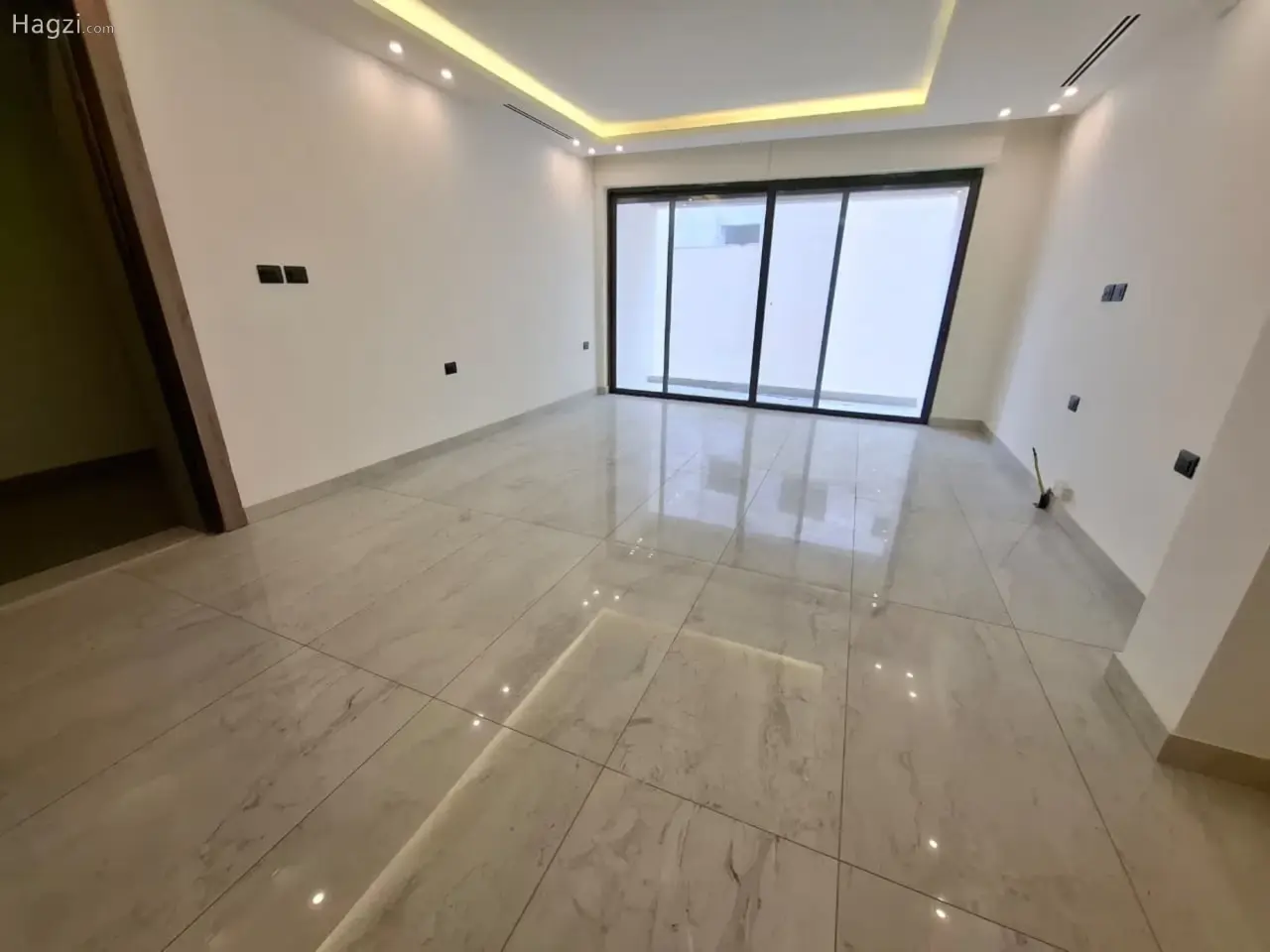 Unfurnished apartment for sale #528