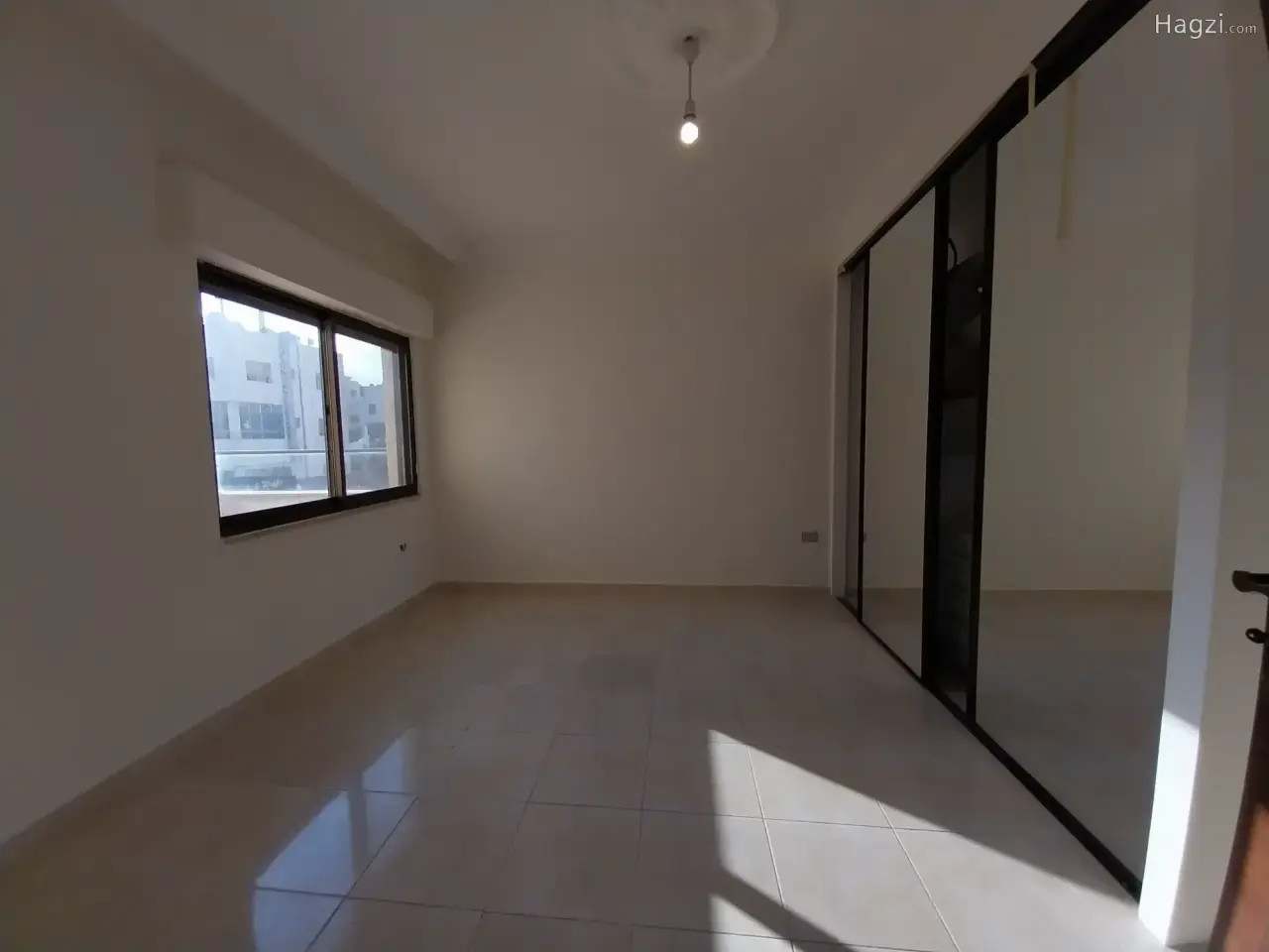Unfurnished Apartment to Rent 300sqm #370
