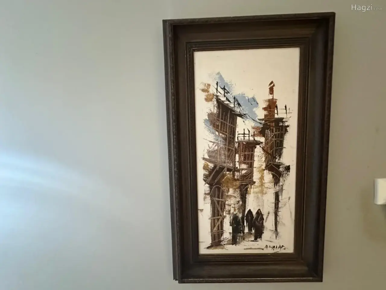 Photograph 10 of 12