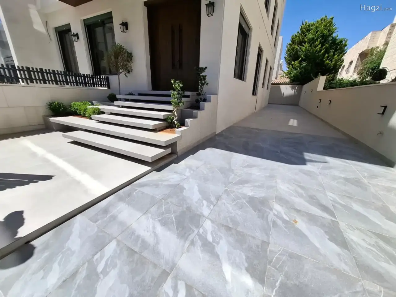 Semi-furnished Apartment to Rent #156