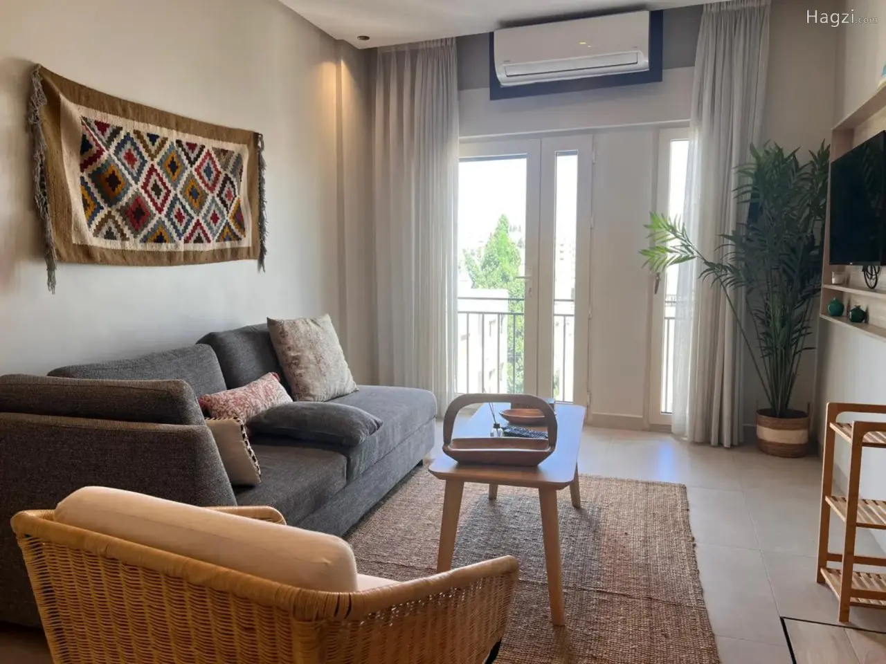 Cozy 1-Bedroom Apartment in the Heart of Jabal Weibdeh #11038