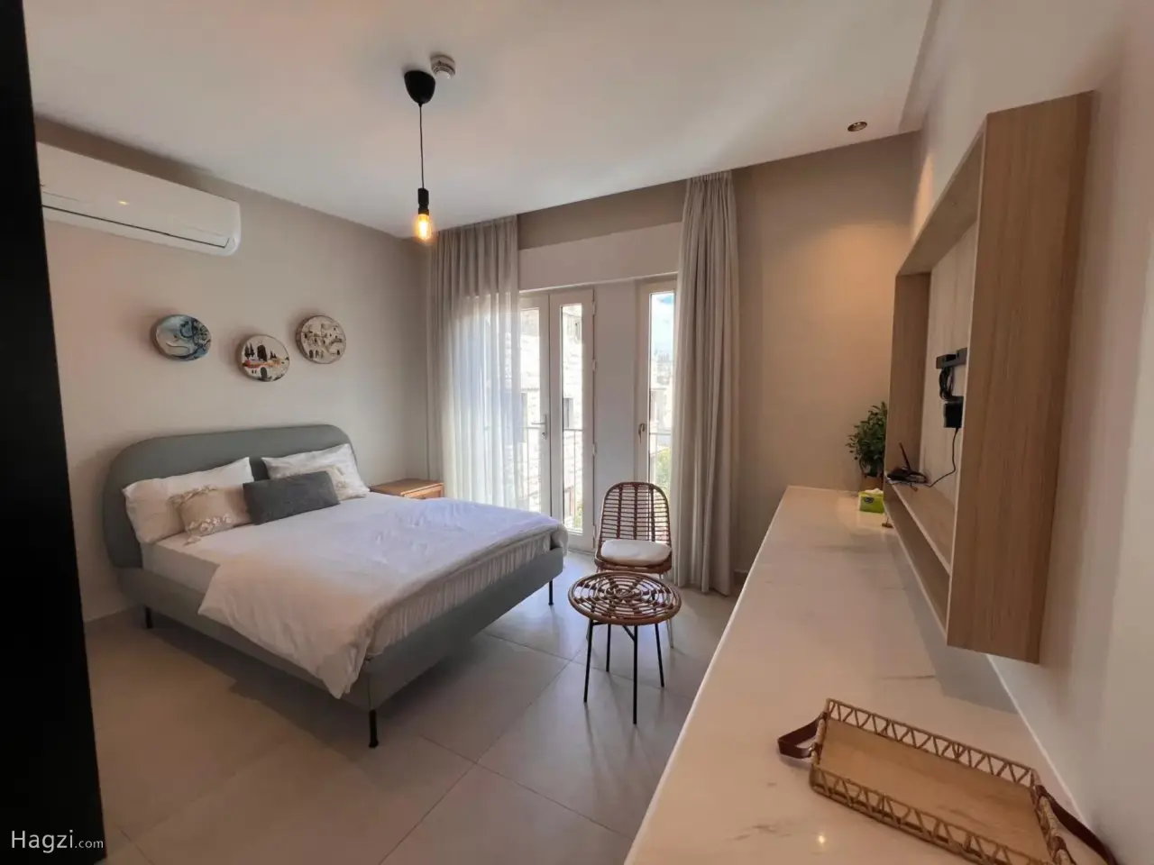 Cozy 1-Bedroom Apartment in the Heart of Jabal Weibdeh #11036